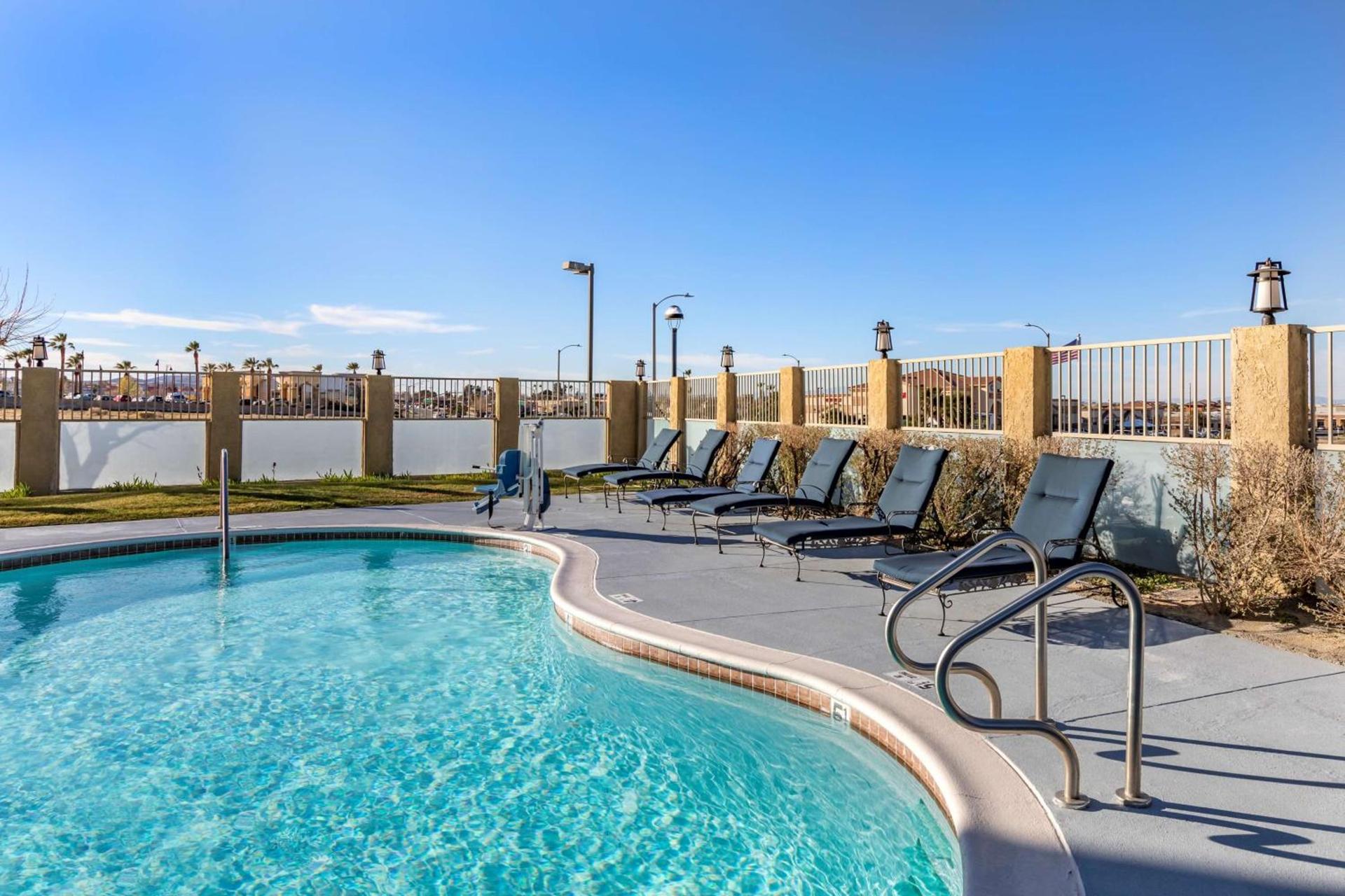 Best Western Plus John Jay Inn & Suites photo 2