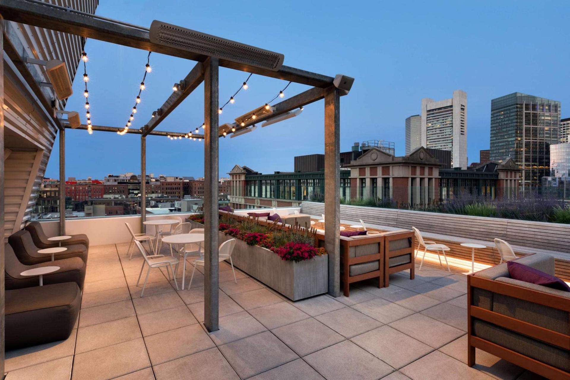 YOTEL Boston photo 8