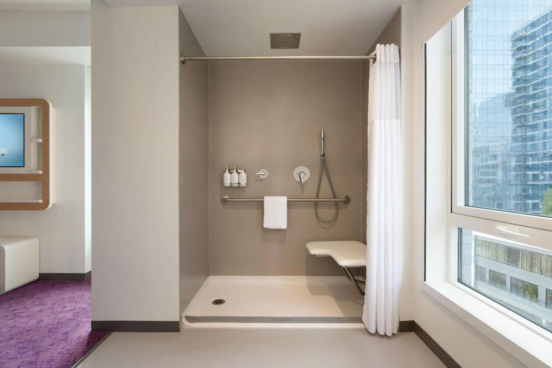 YOTEL Boston photo 22