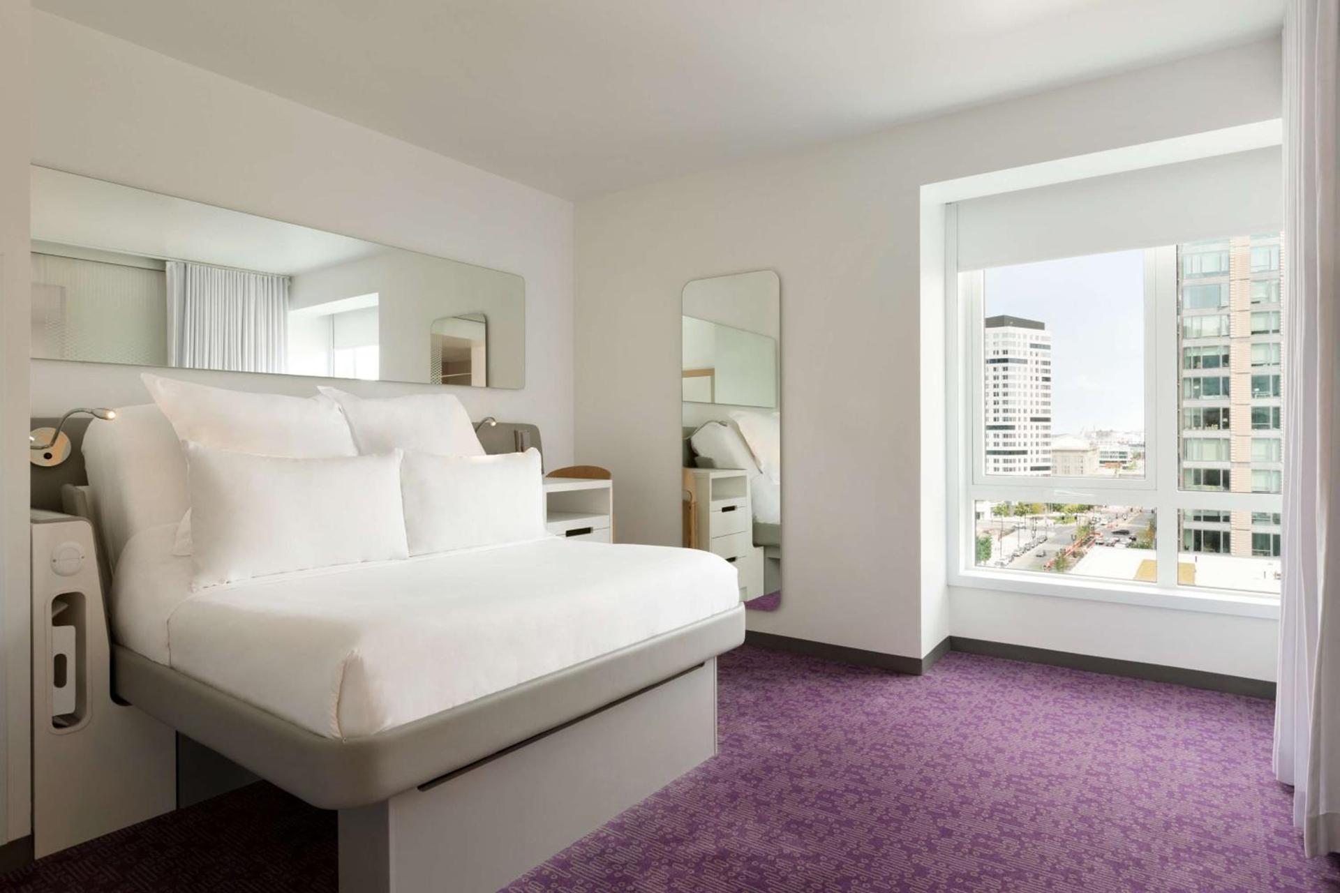 YOTEL Boston photo 23