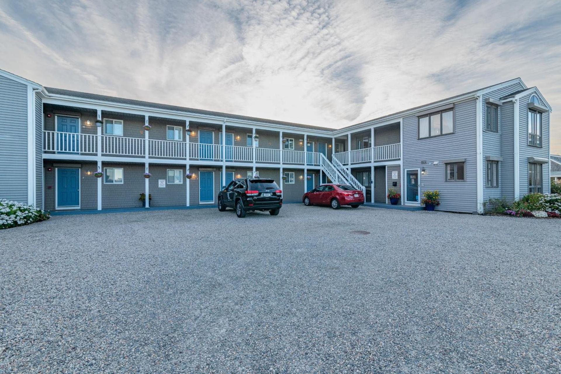 Sandbars Inn photo 8
