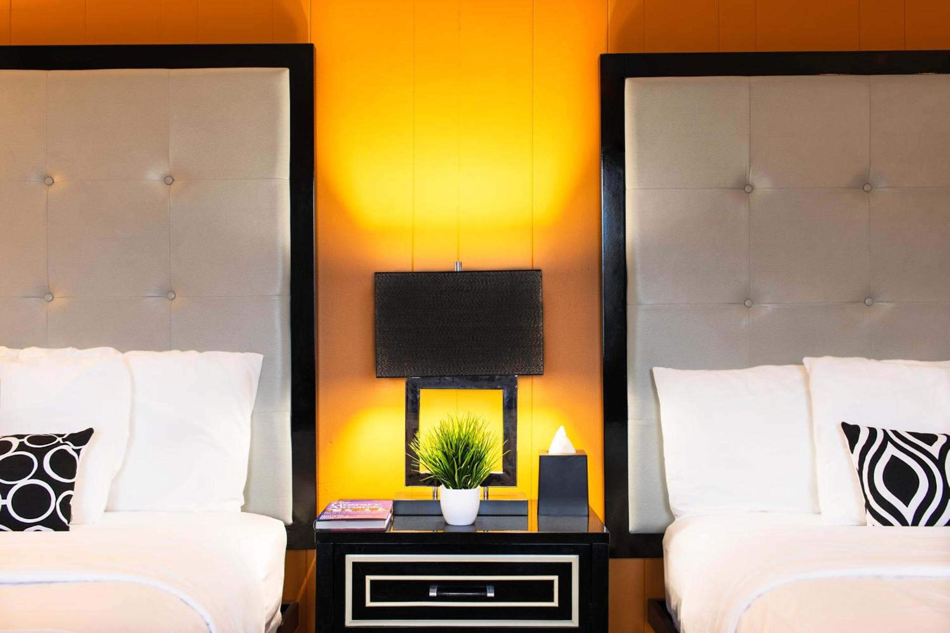 Hotel Royal Oak photo 2