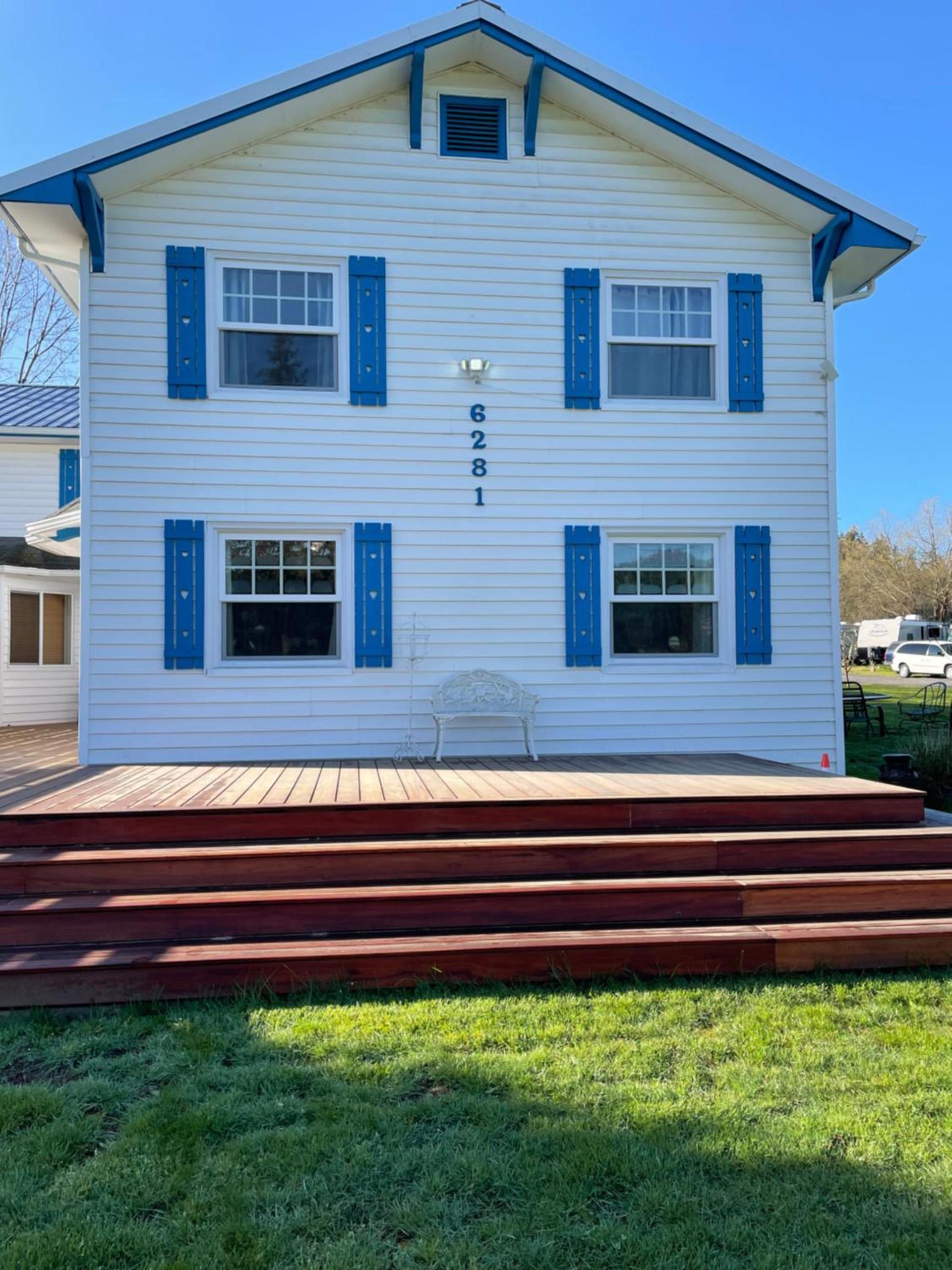 Foster Lake Inn photo 18