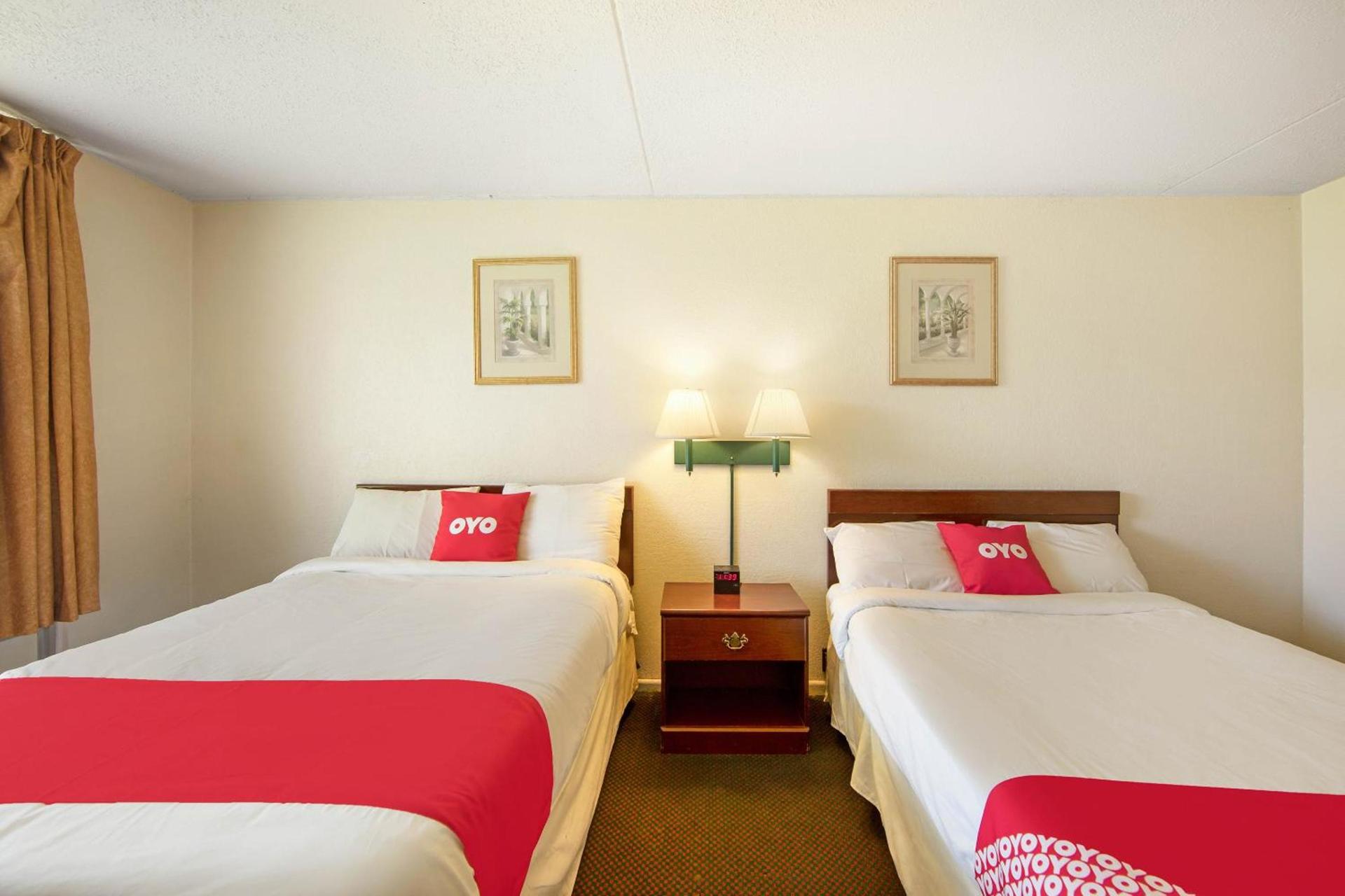 OYO Hotel Doswell Kings Dominion photo 13