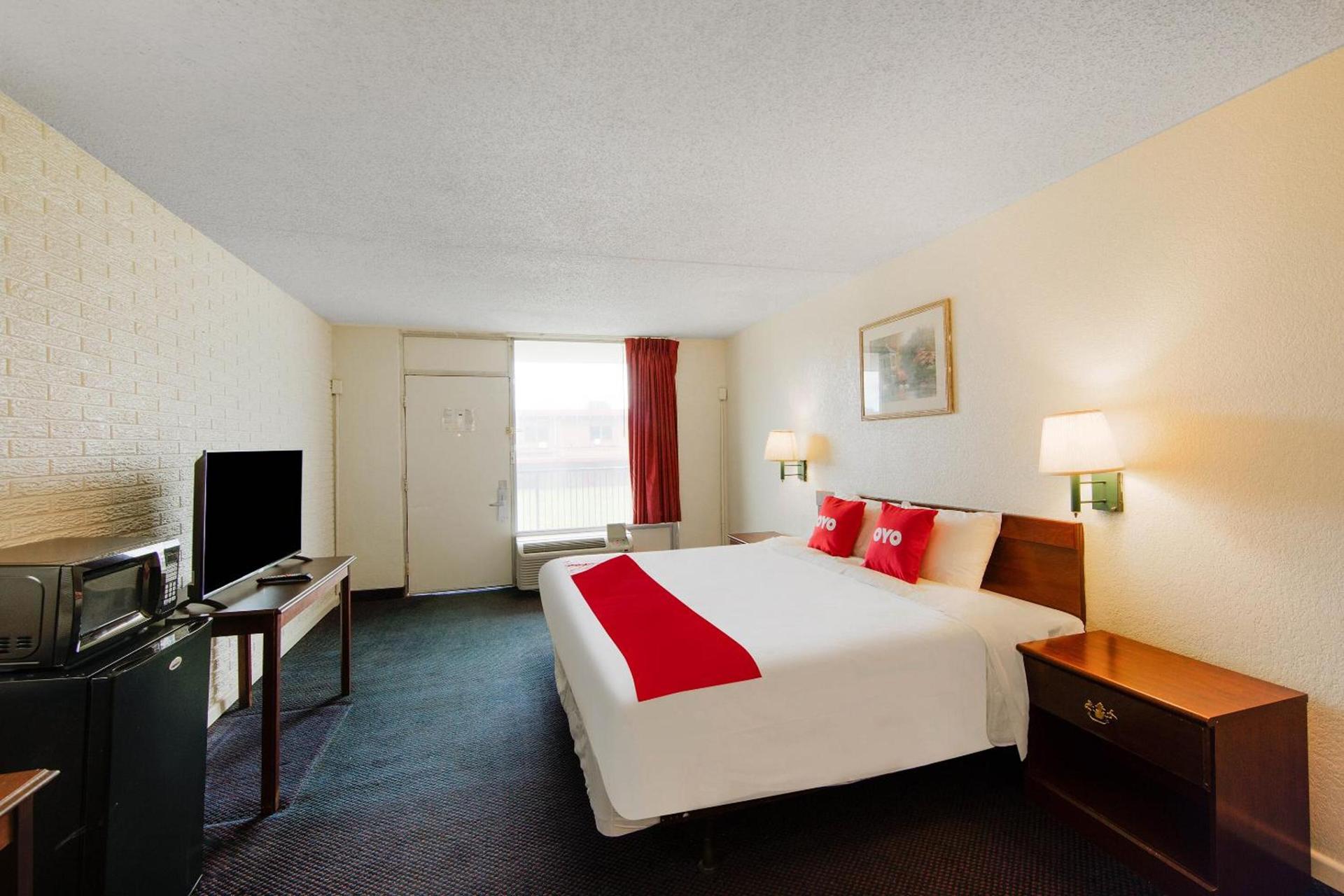 OYO Hotel Doswell Kings Dominion photo 35