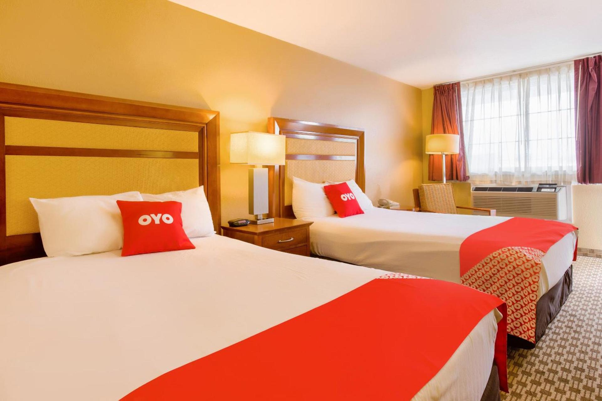 OYO Hotel Lebanon MO I-44 photo 9