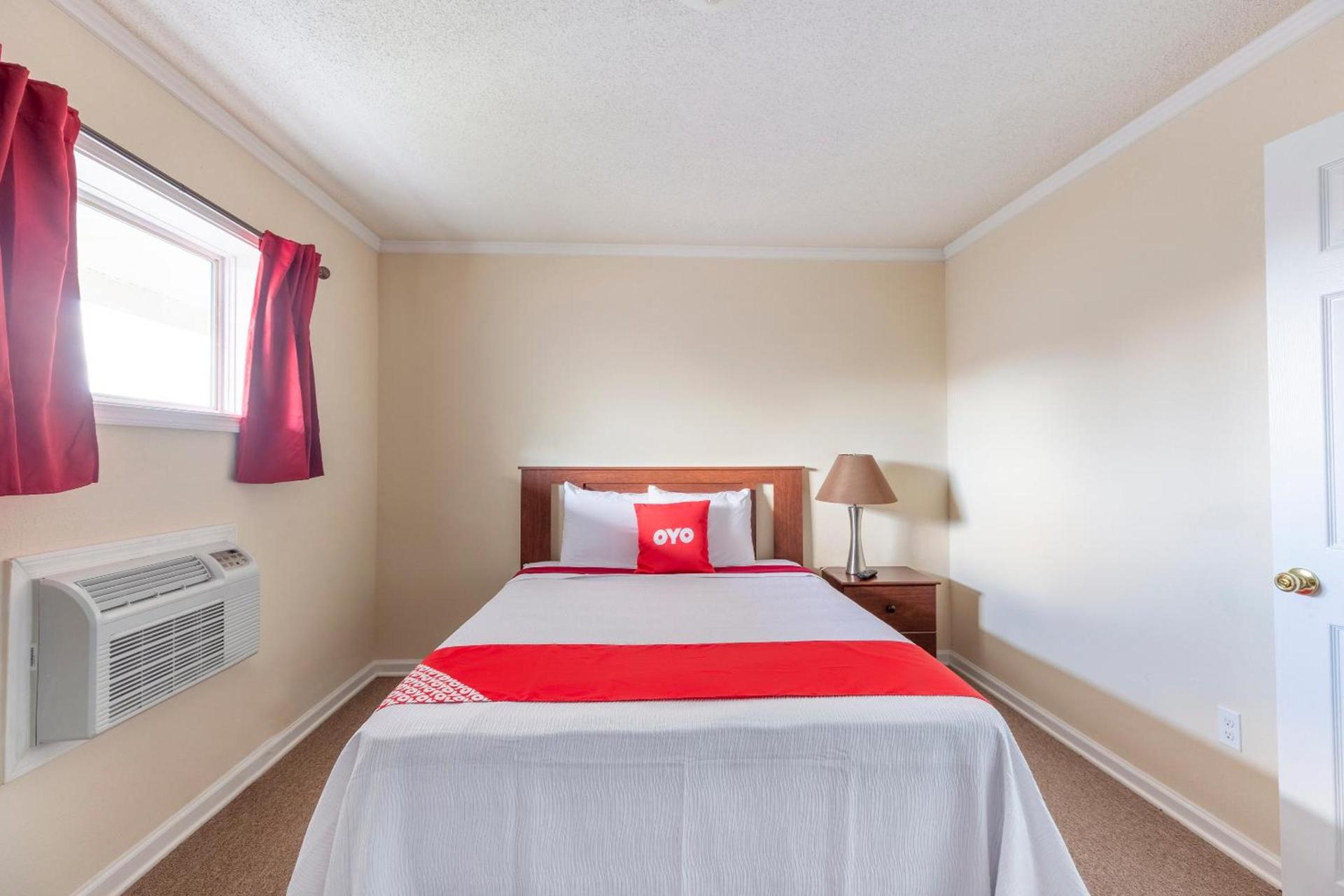 OYO Hotel Cave City KY photo 27