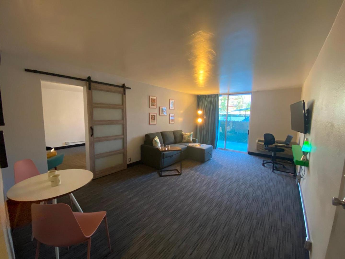 Glendale Express Hotel Los Angeles photo 11