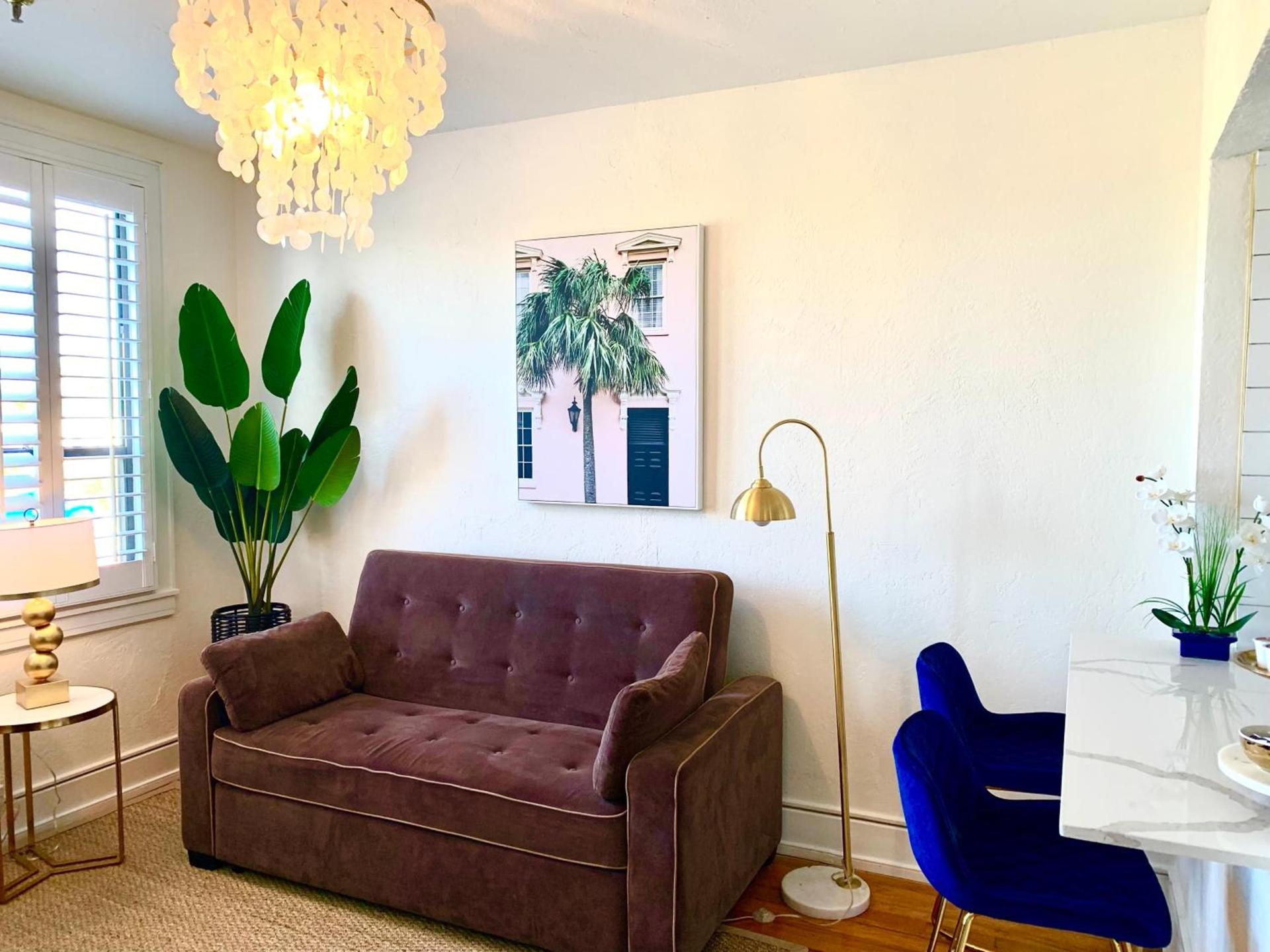Tropicals of Palm Beach photo 91