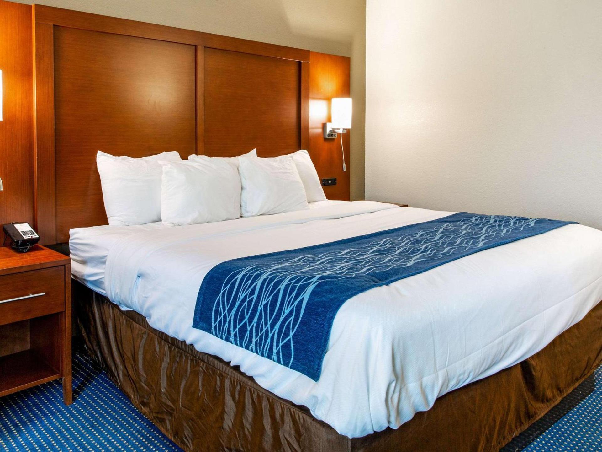Comfort Inn Piketon near Fairgrounds photo 33