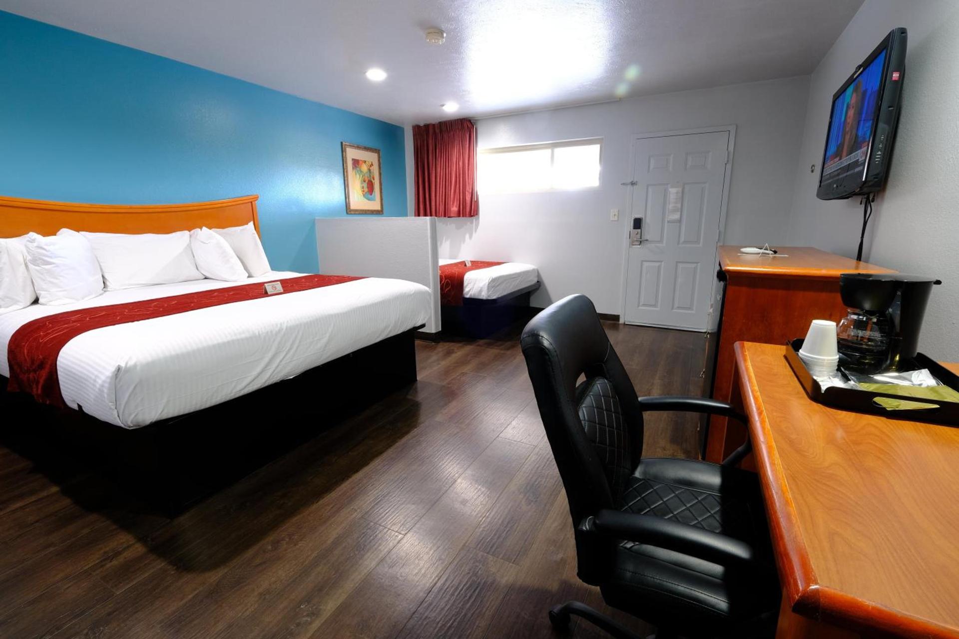 M Star Hotel Searcy photo 2