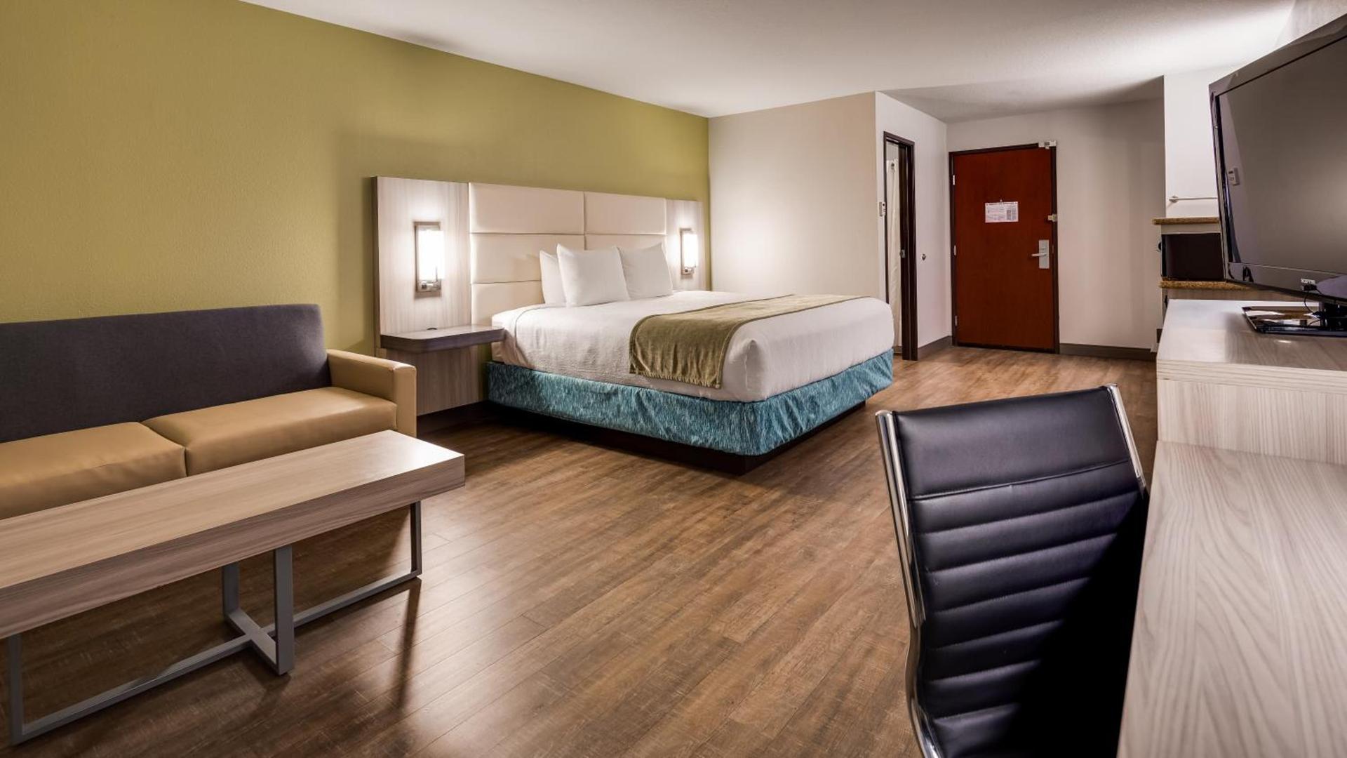 Best Western Sandy Inn photo 39
