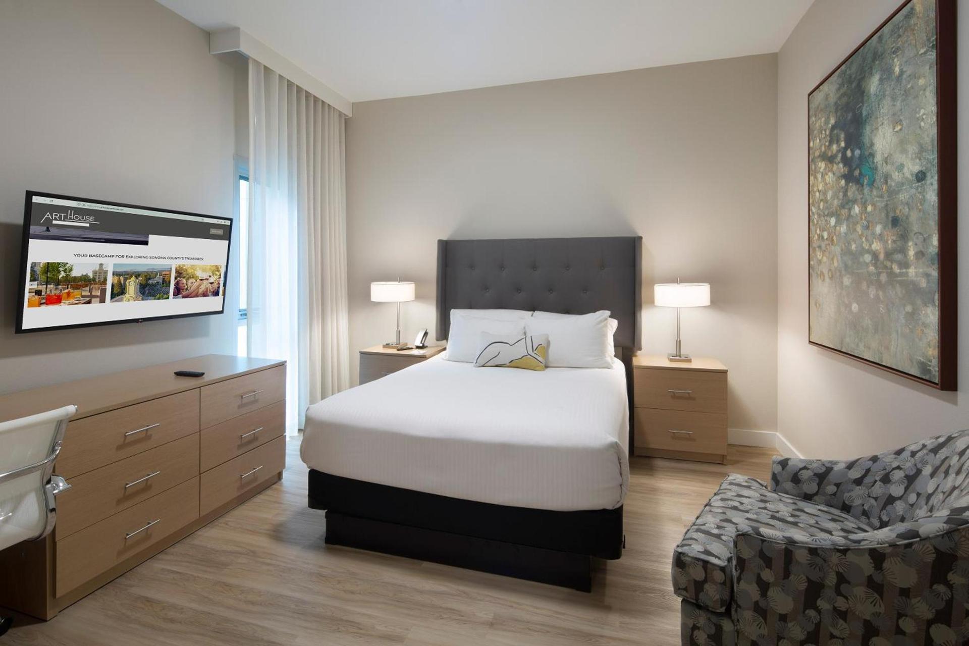 Art House Hotel photo 5