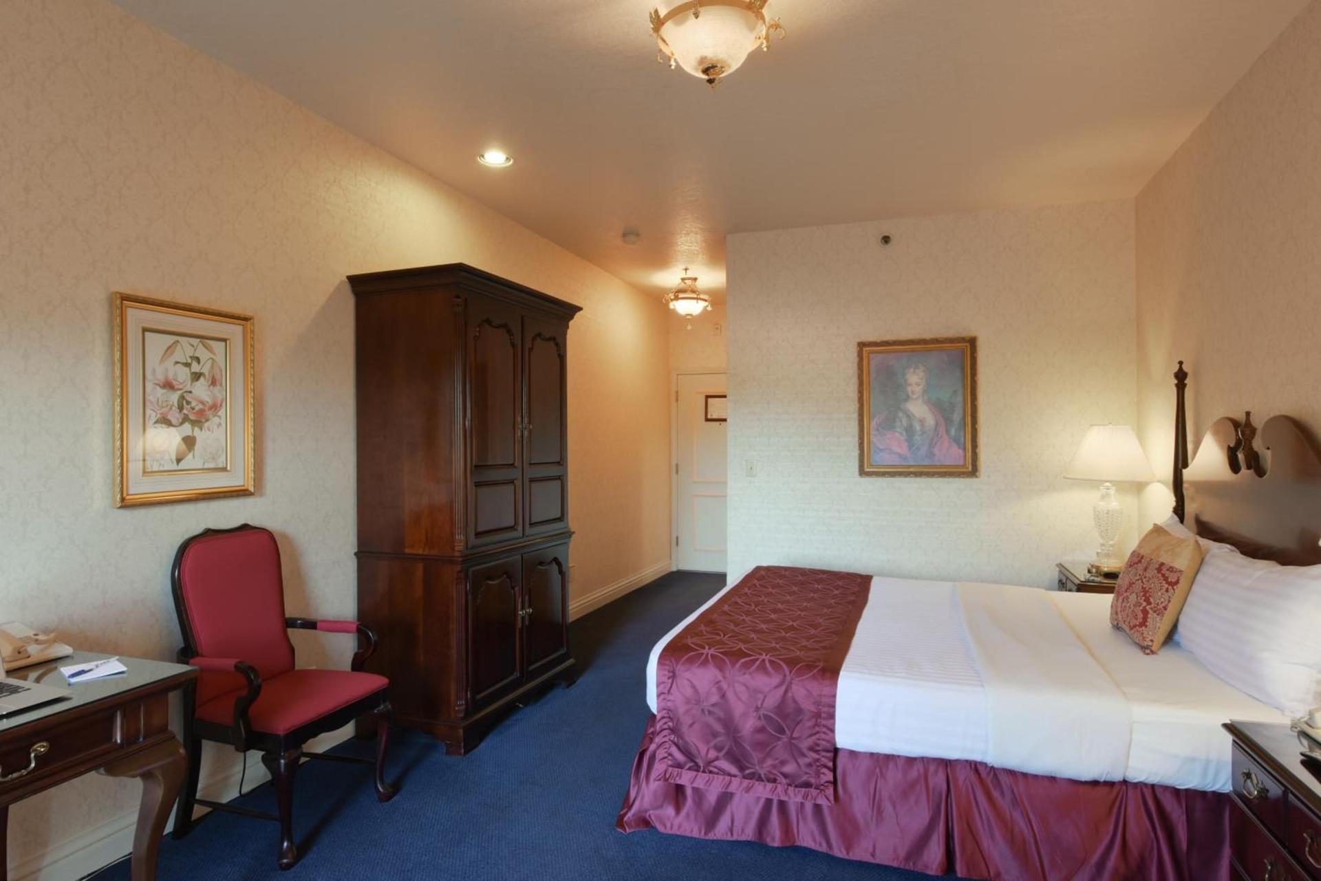 Carlyle Hotel photo 25