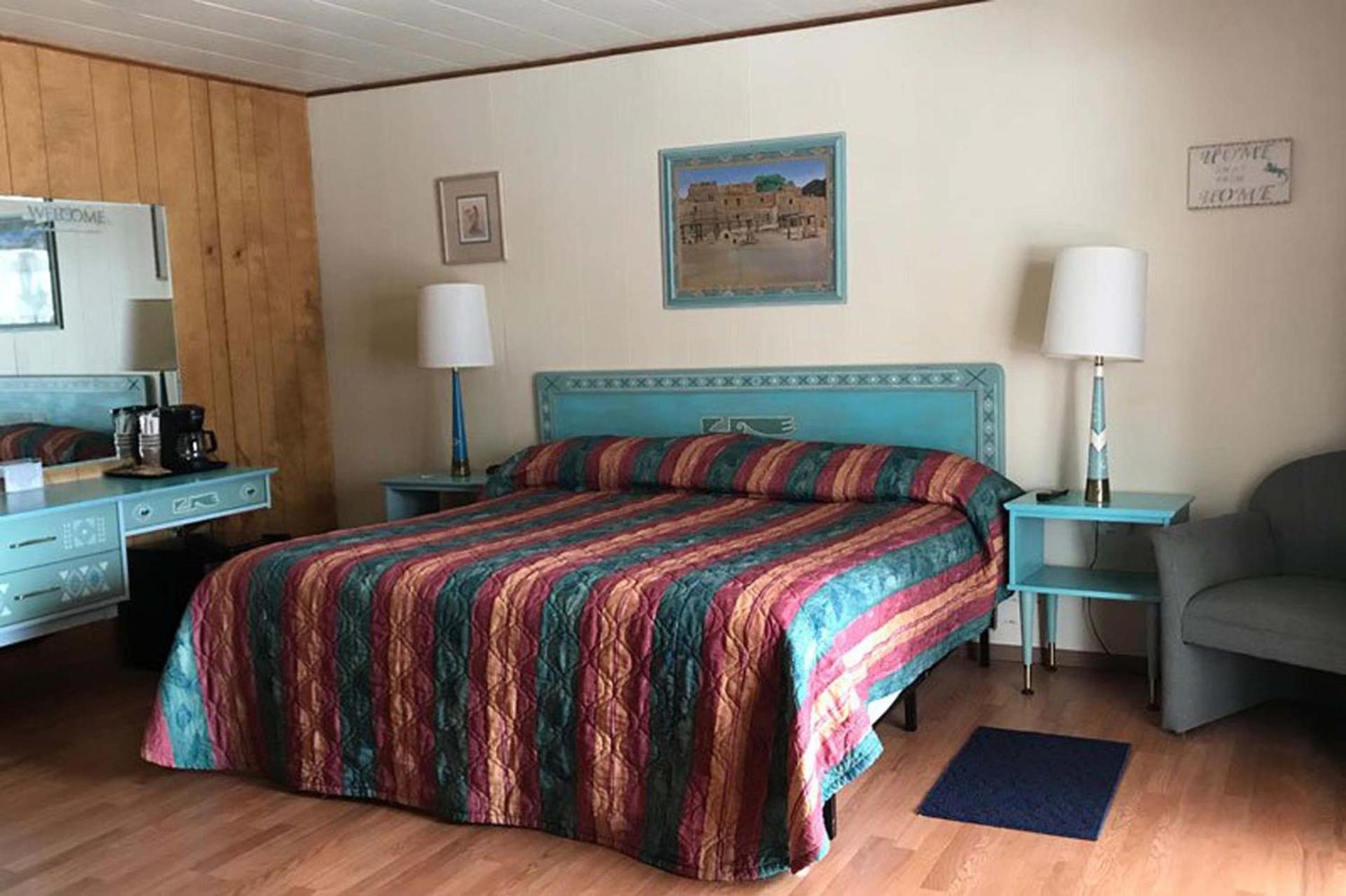 Elkhorn Lodge photo 60