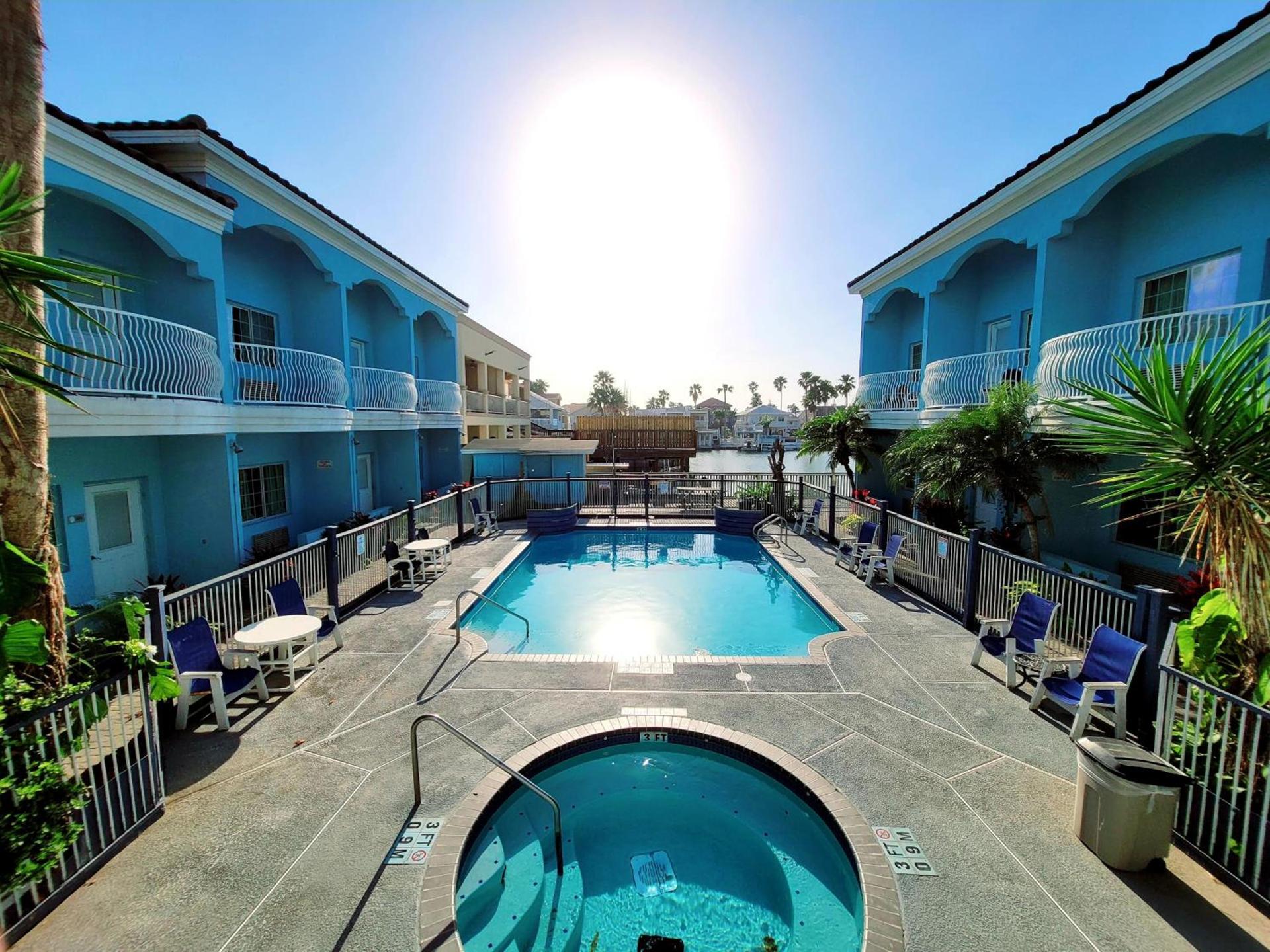 Casa Bella Hotel and Suites photo 6