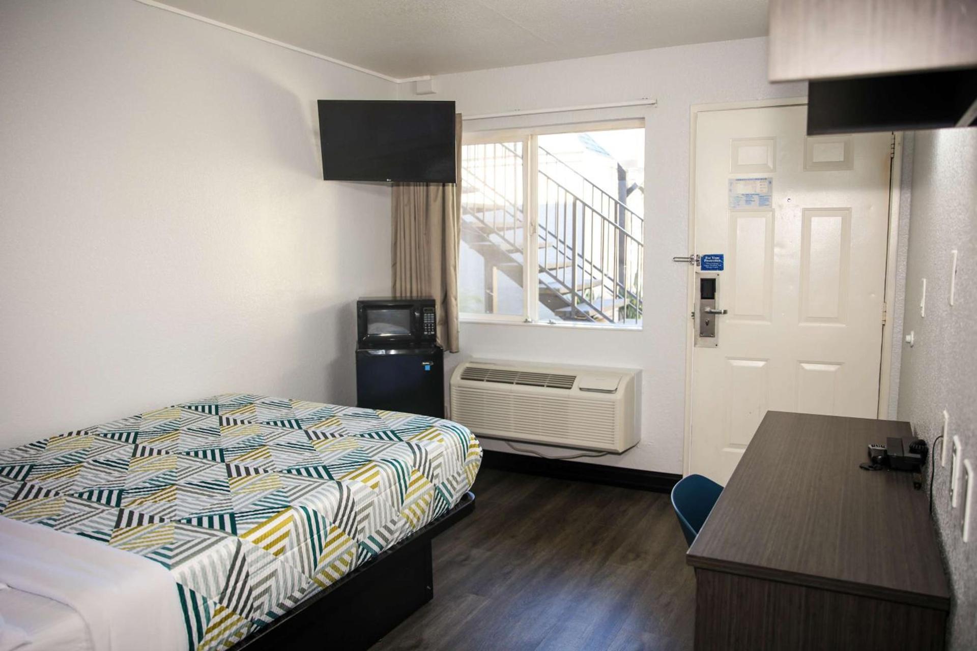 Motel 6-Sacramento, CA - Central photo 17