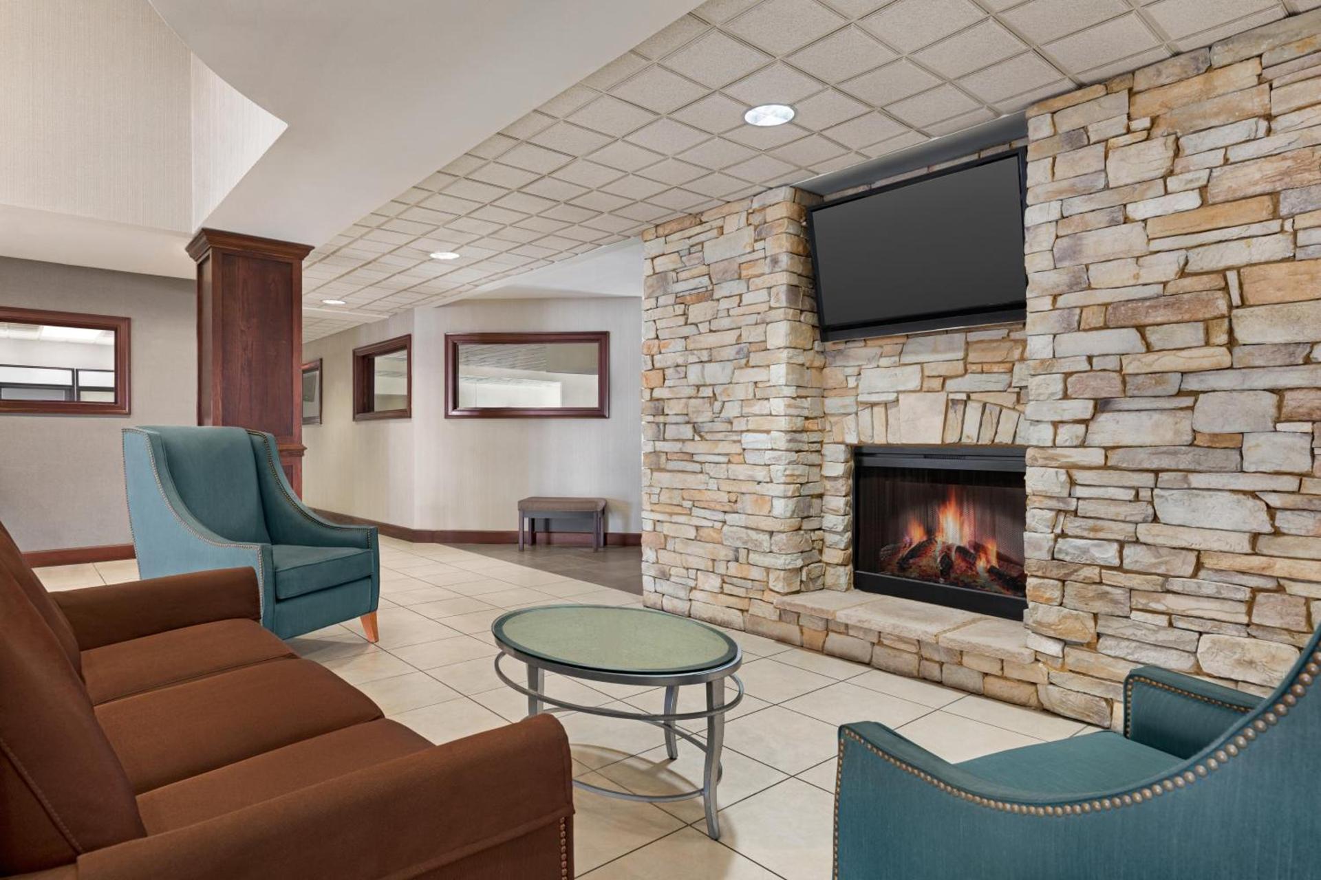Wingate By Wyndham Southport photo 40