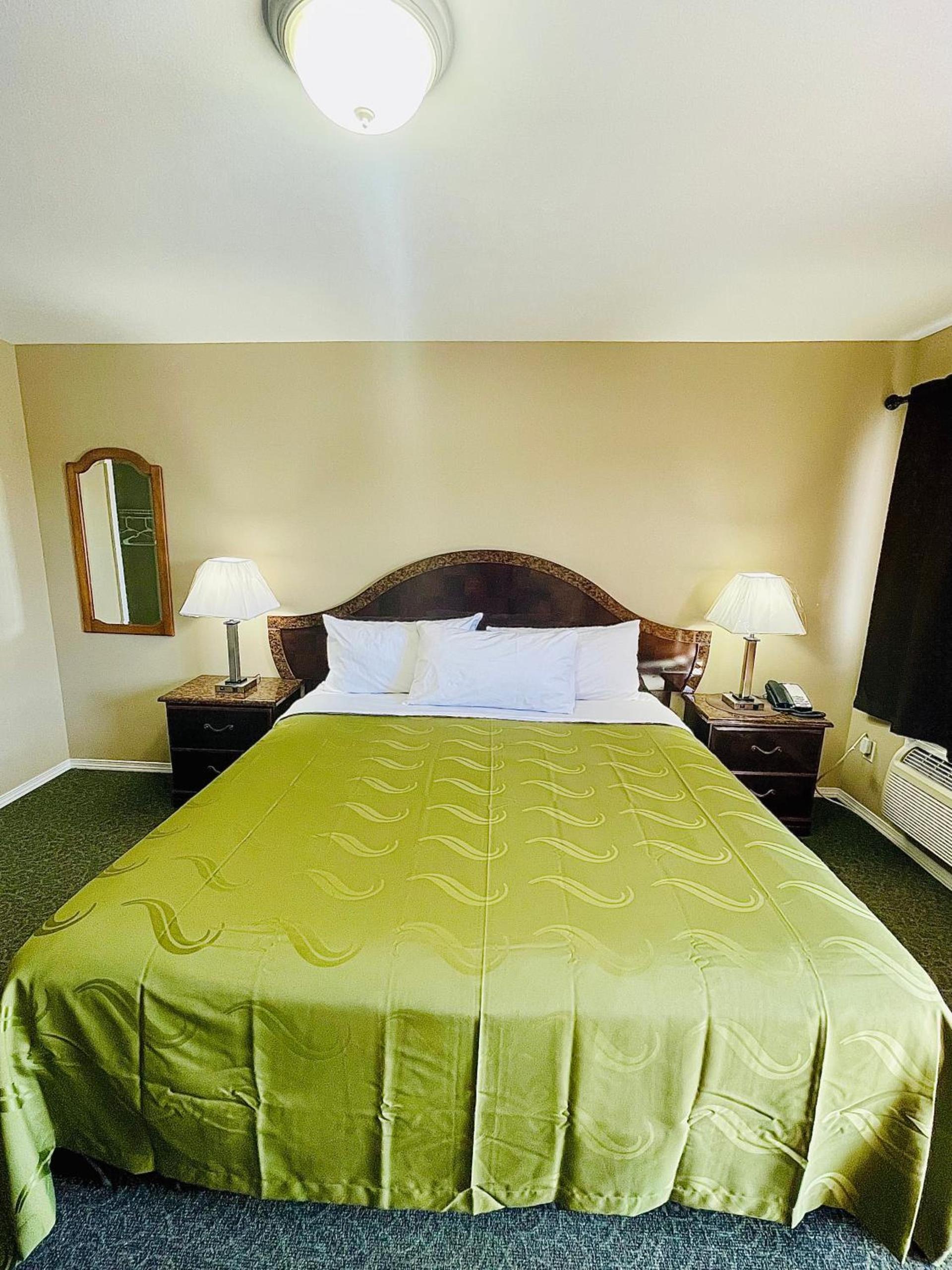 Sage N Sand Motel photo 31