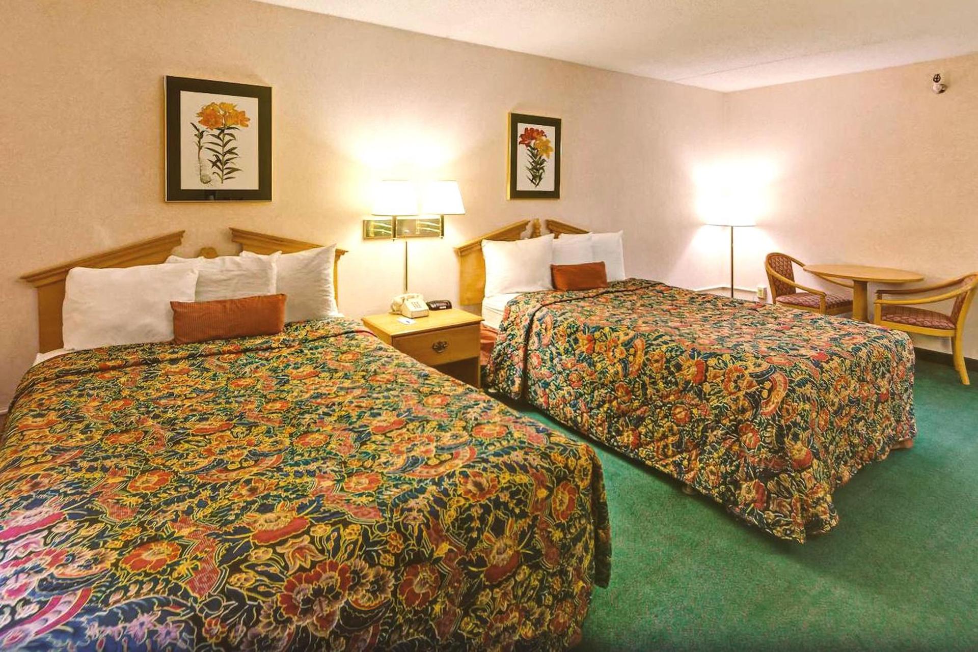 Key Inn Roseville photo 7