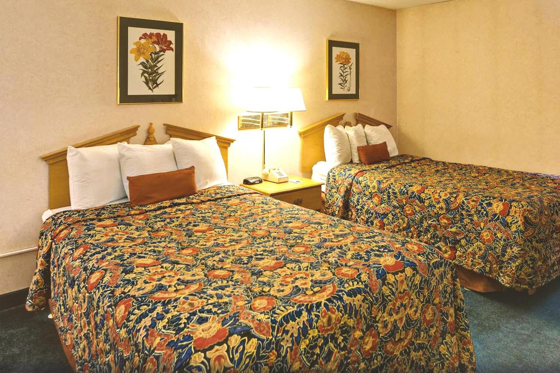 Key Inn Roseville photo 20