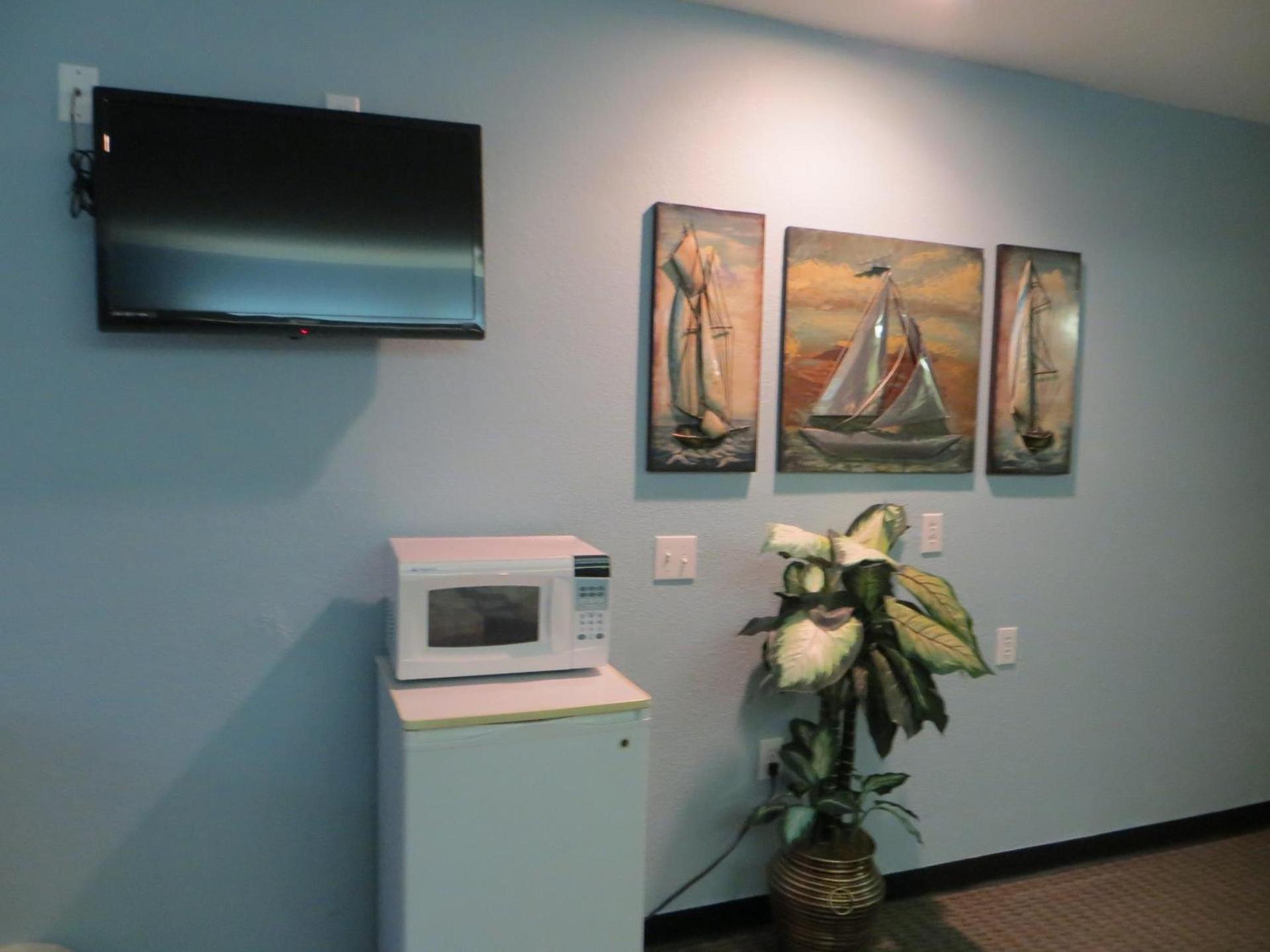 Patti's Inn and Suites photo 19