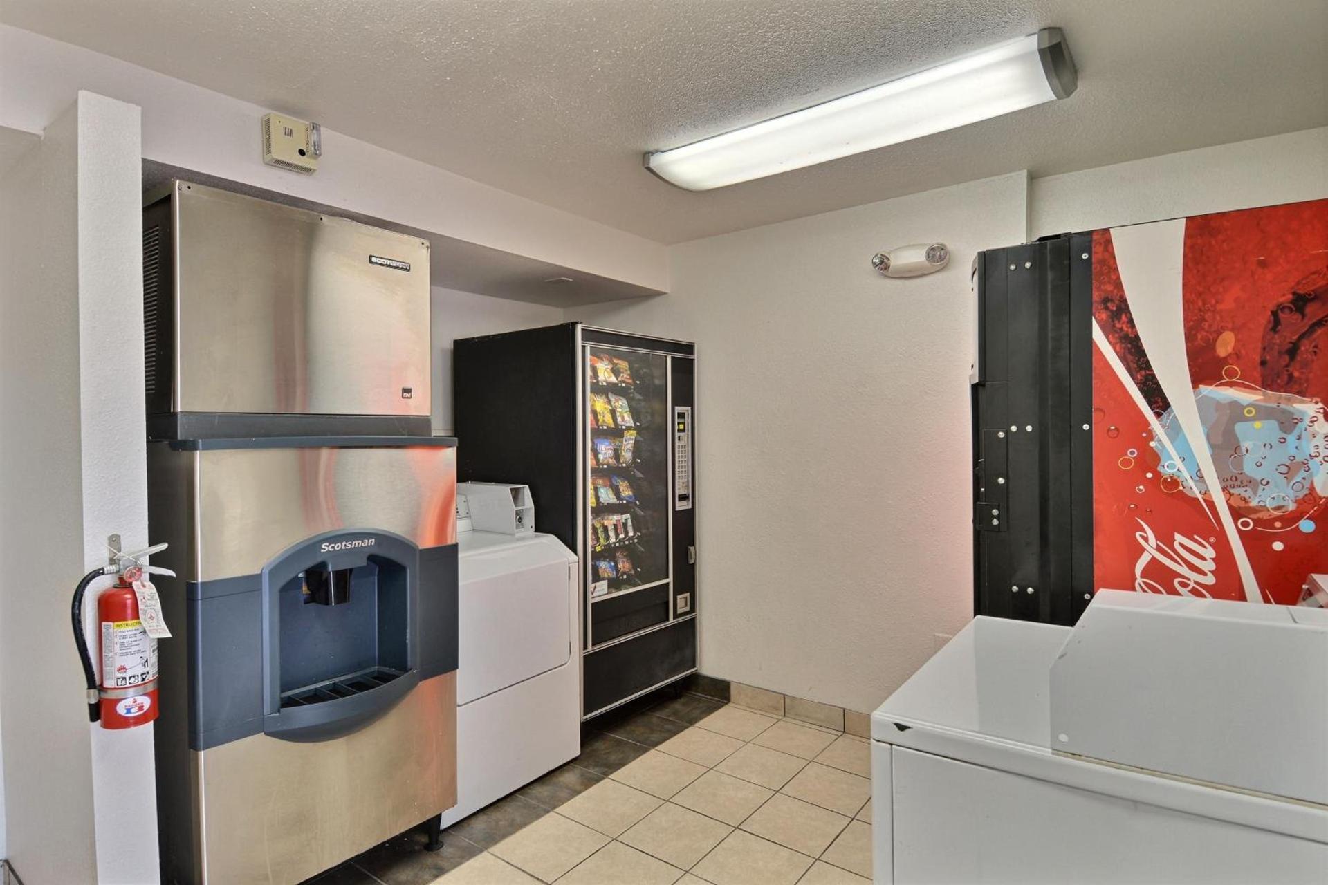 Motel 6-Nashua, NH photo 20