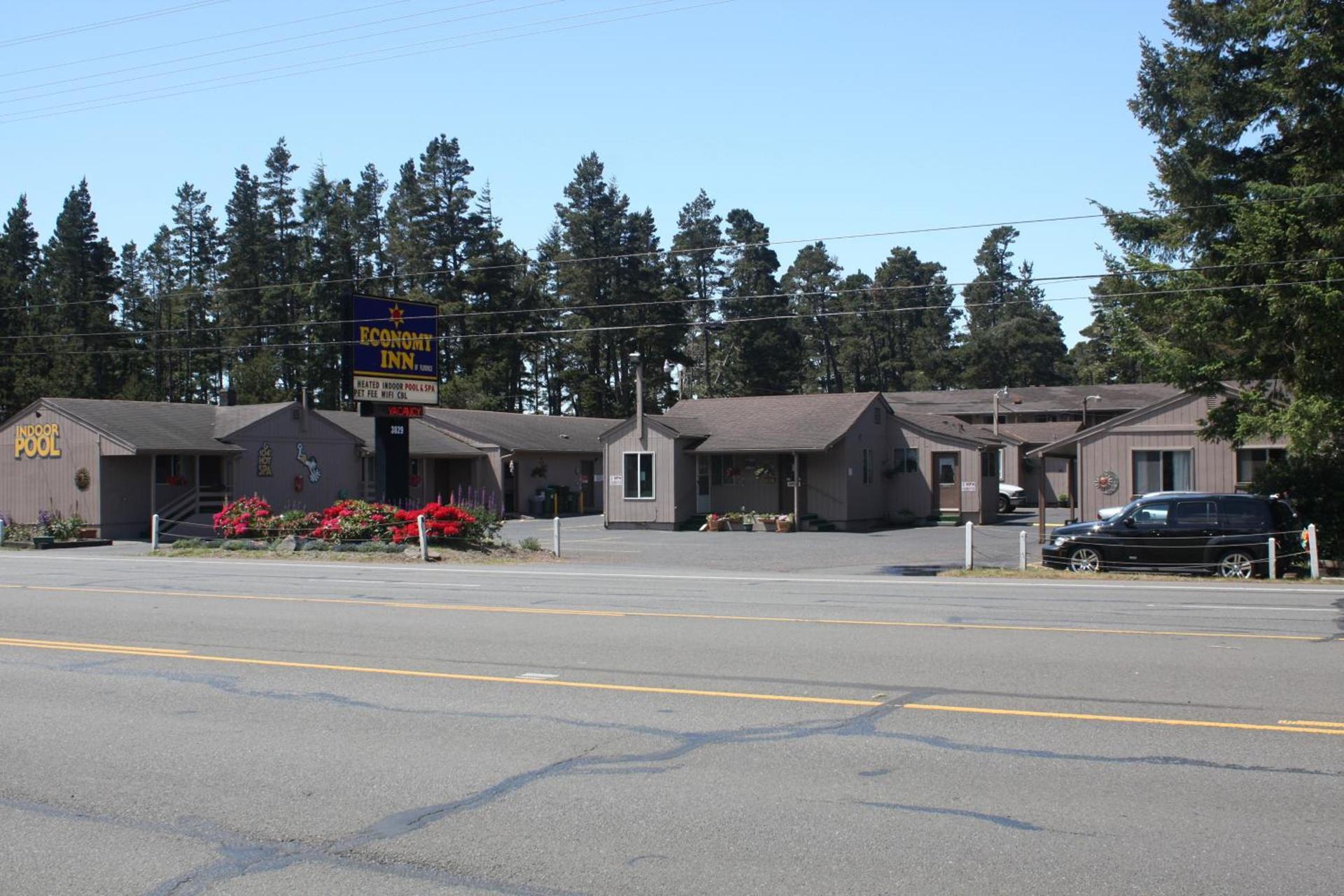 Economy Inn photo 17