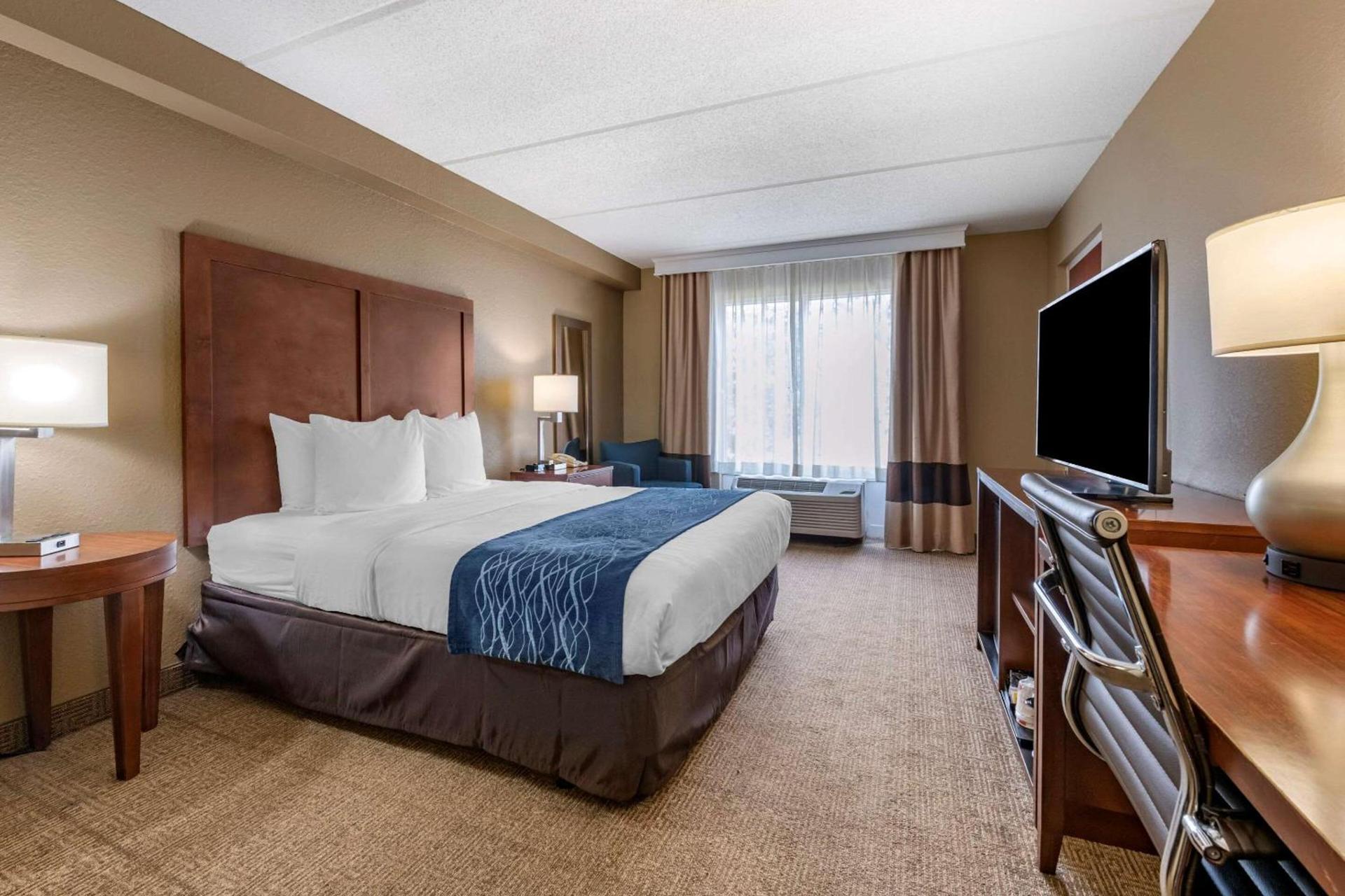 Comfort Inn & Suites Orlando North photo 14