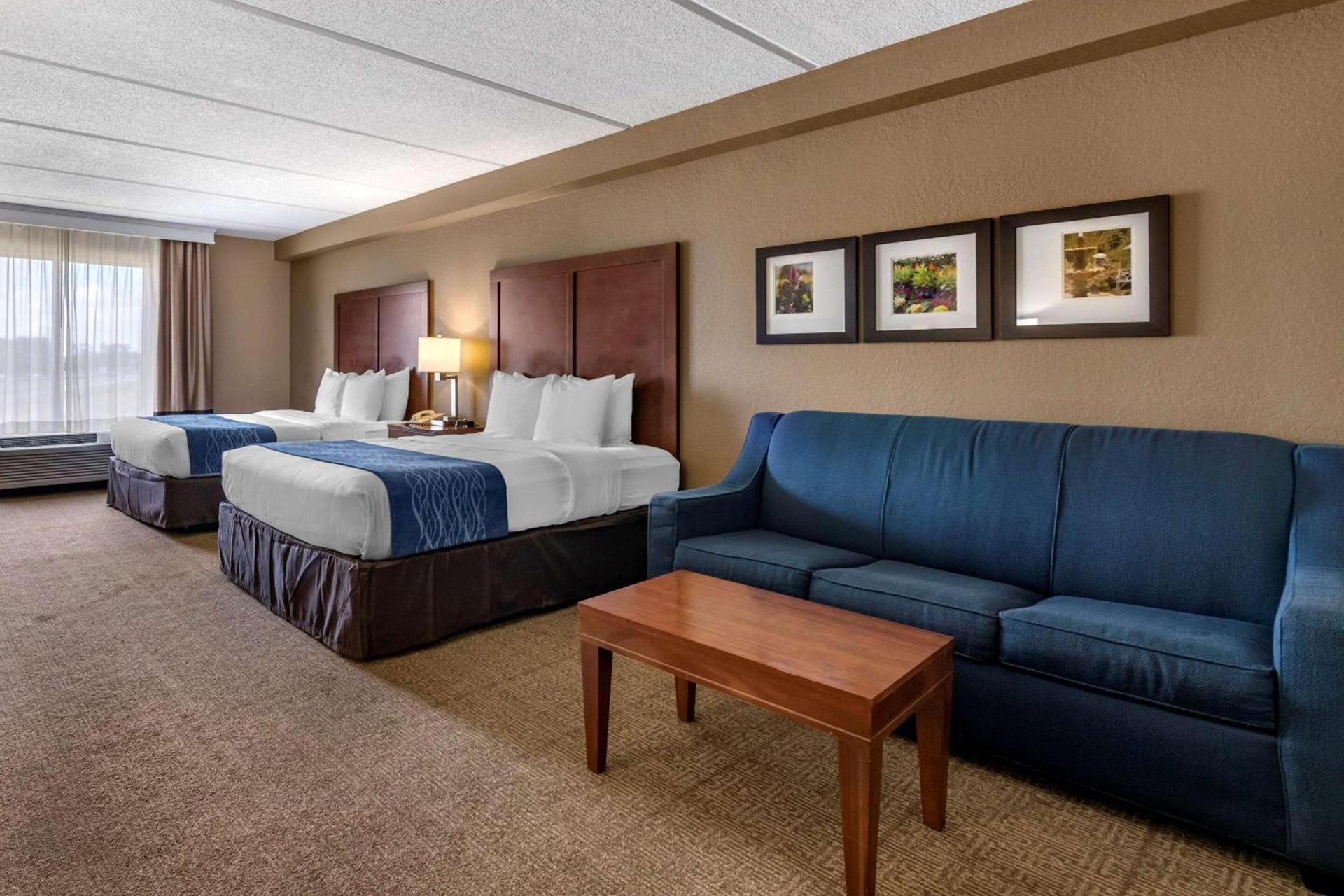 Comfort Inn & Suites Orlando North photo 28