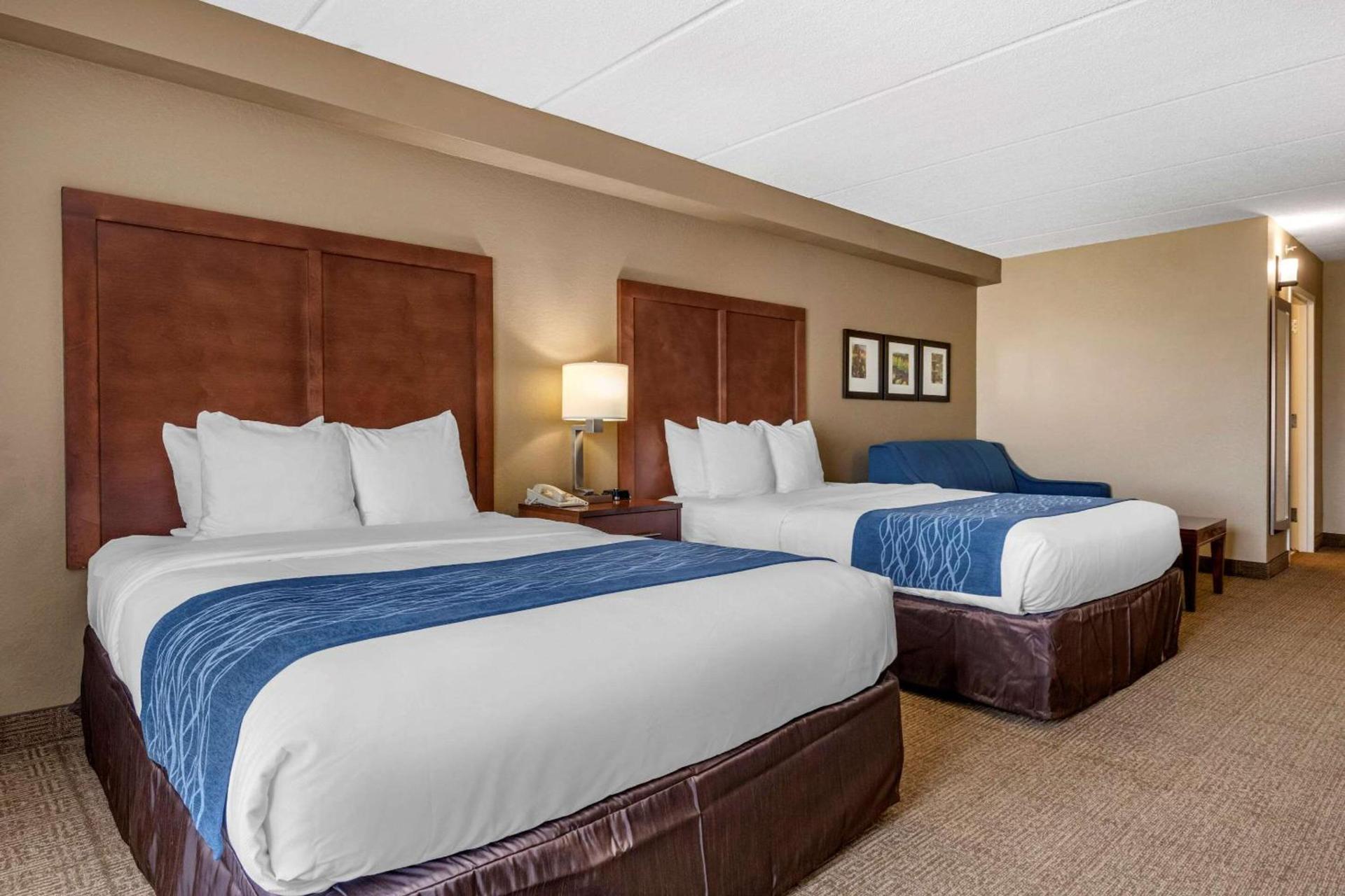 Comfort Inn & Suites Orlando North photo 30