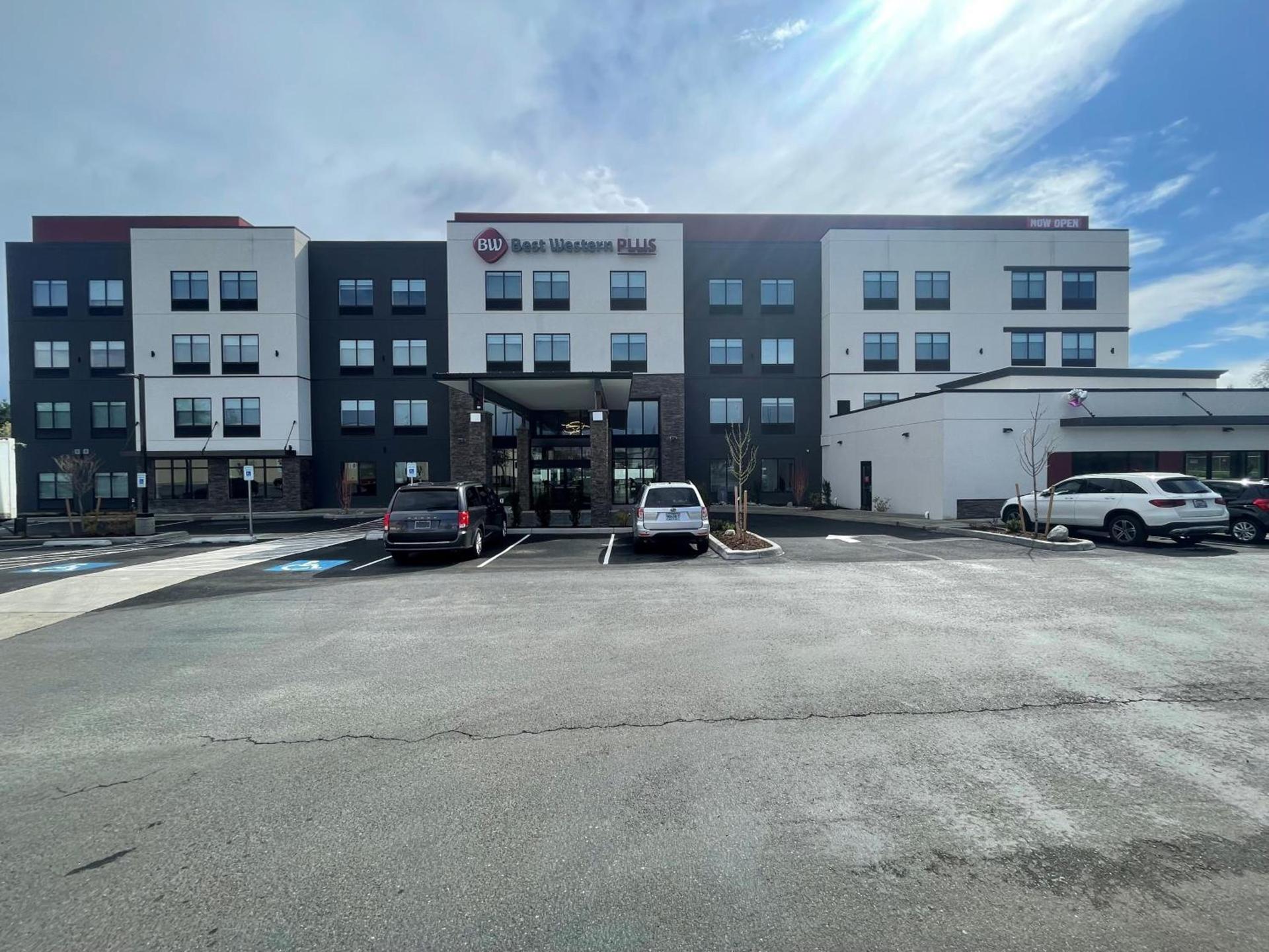 Best Western Plus Tacoma Hotel photo 48