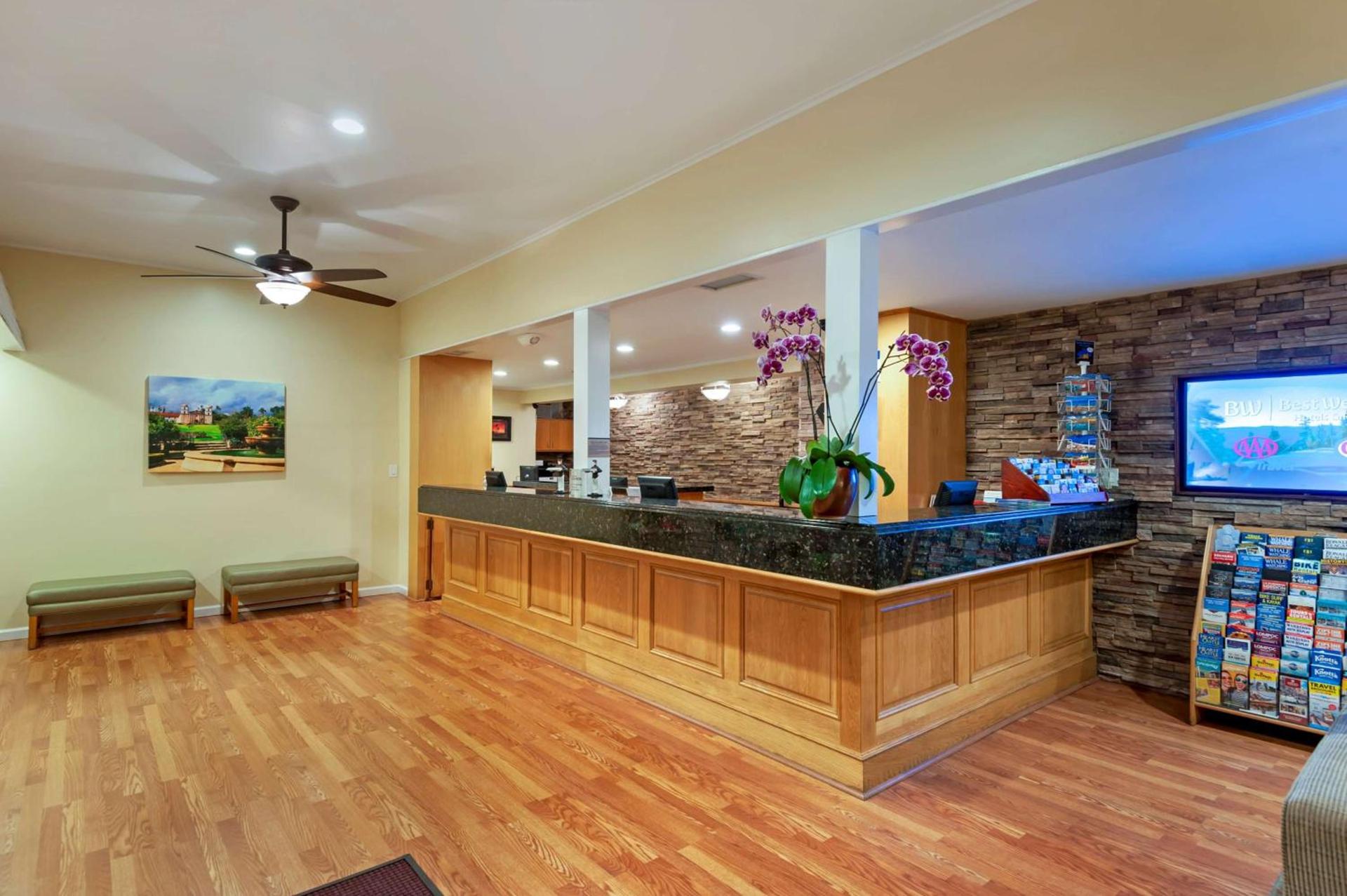 Best Western Plus Santa Barbara photo 9