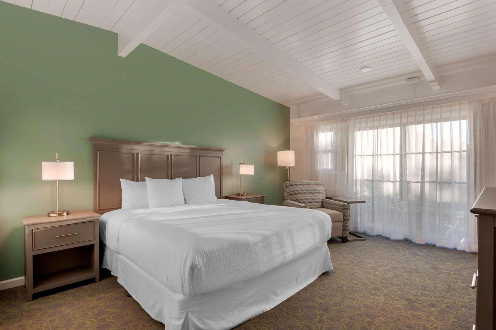 Best Western Plus Santa Barbara photo 29