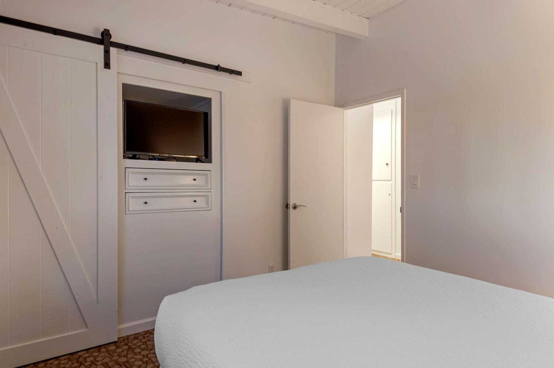 Best Western Plus Santa Barbara photo 39