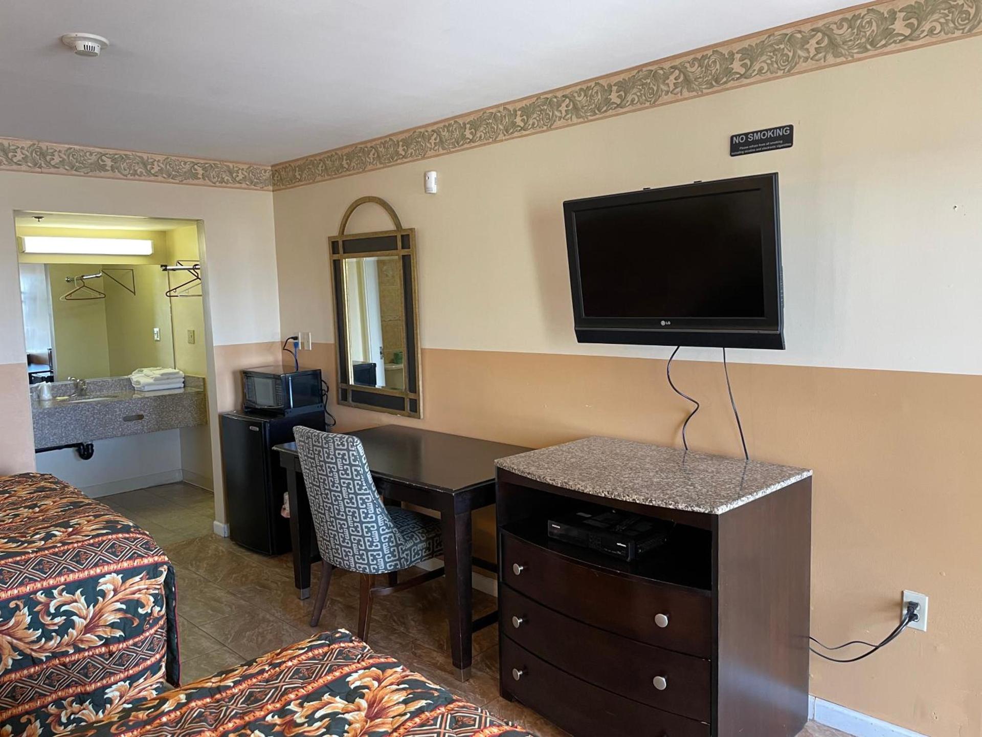 Sea Palace Inn photo 5
