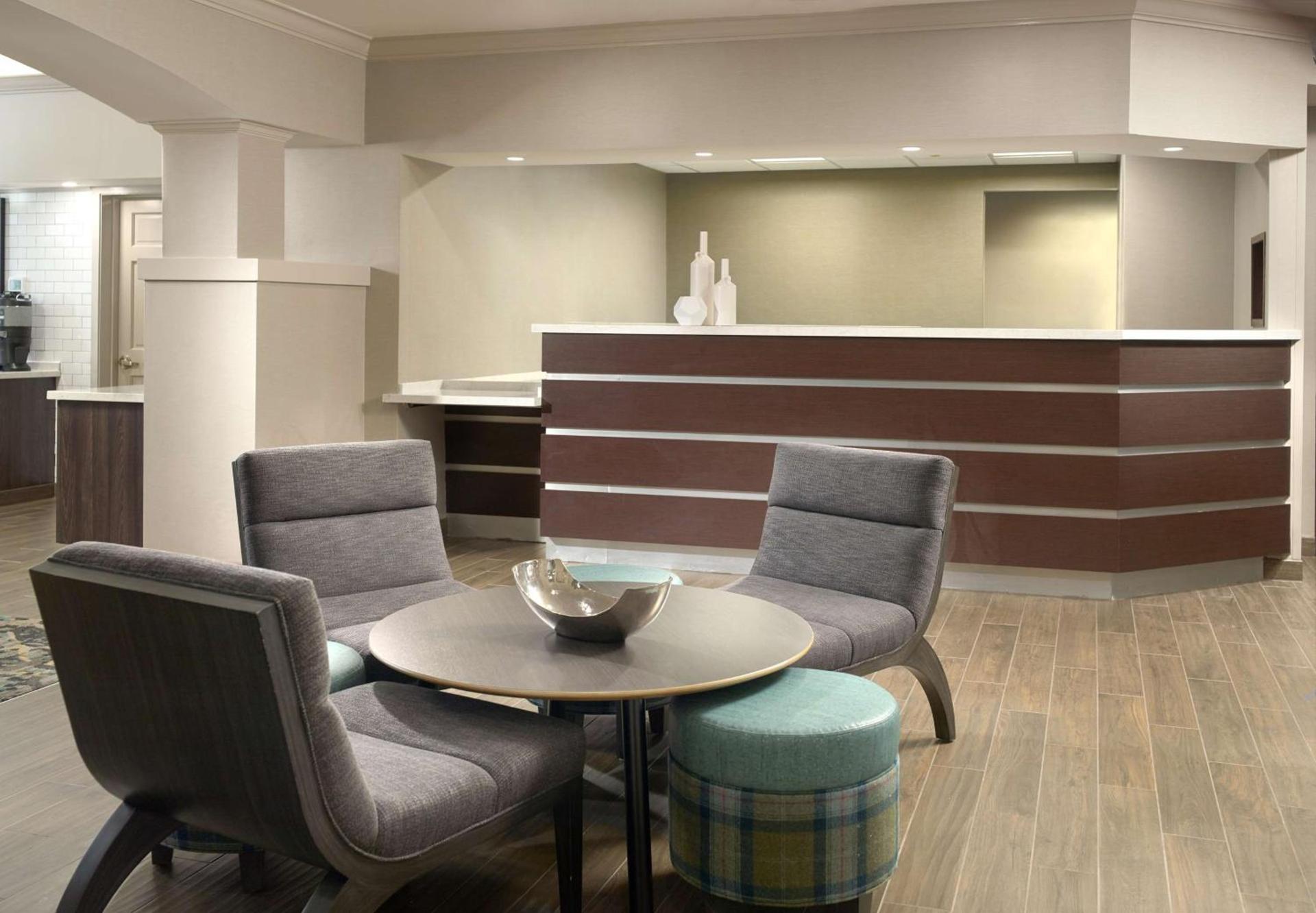 Sonesta ES Suites Raleigh Durham Airport Morrisville photo 2