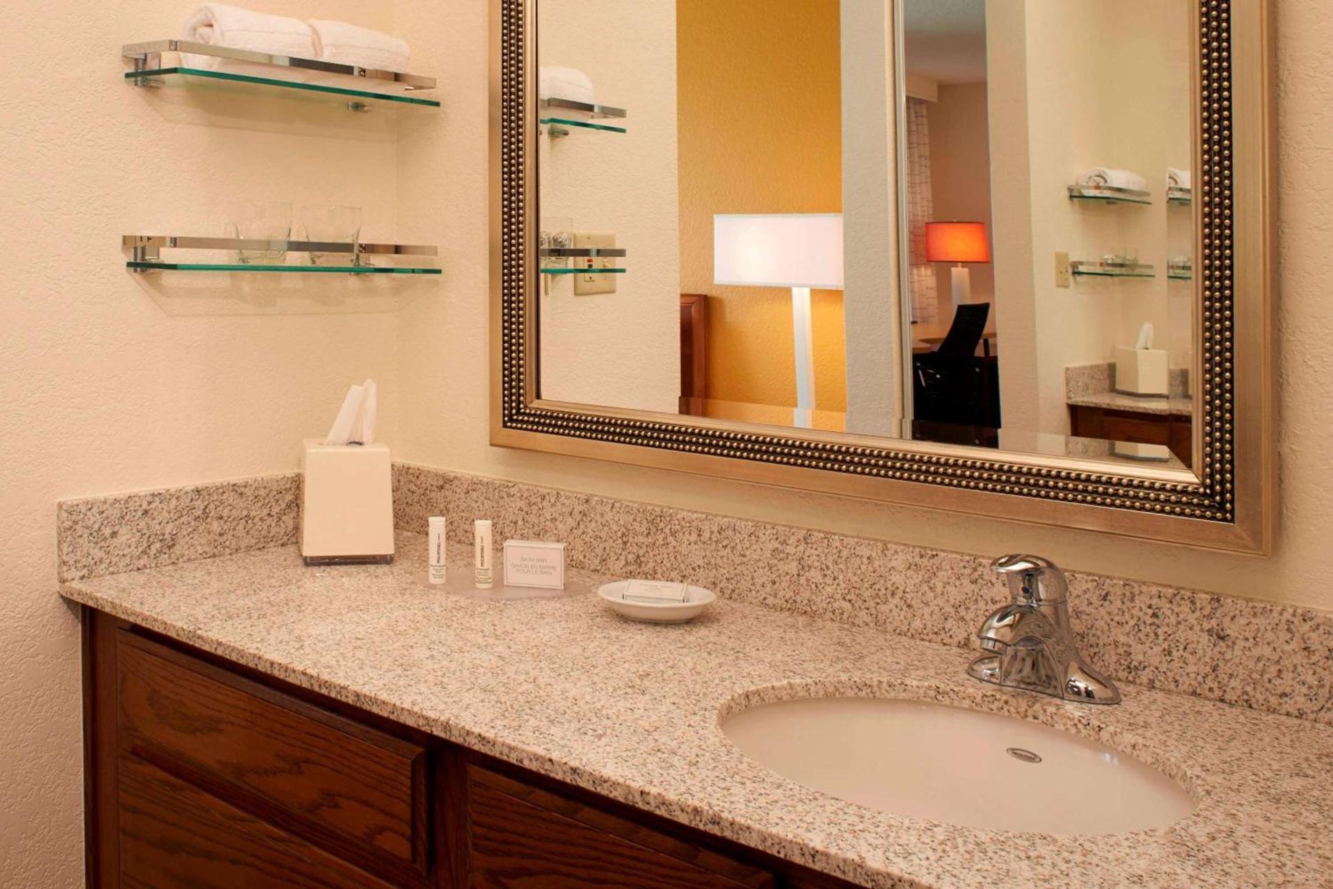 Sonesta ES Suites Chicago Waukegan Gurnee photo 6