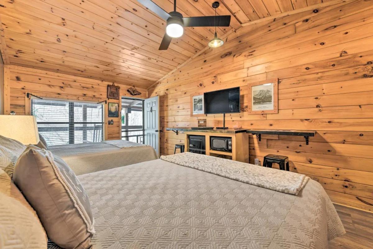 The Lodge Nantahala River photo 26