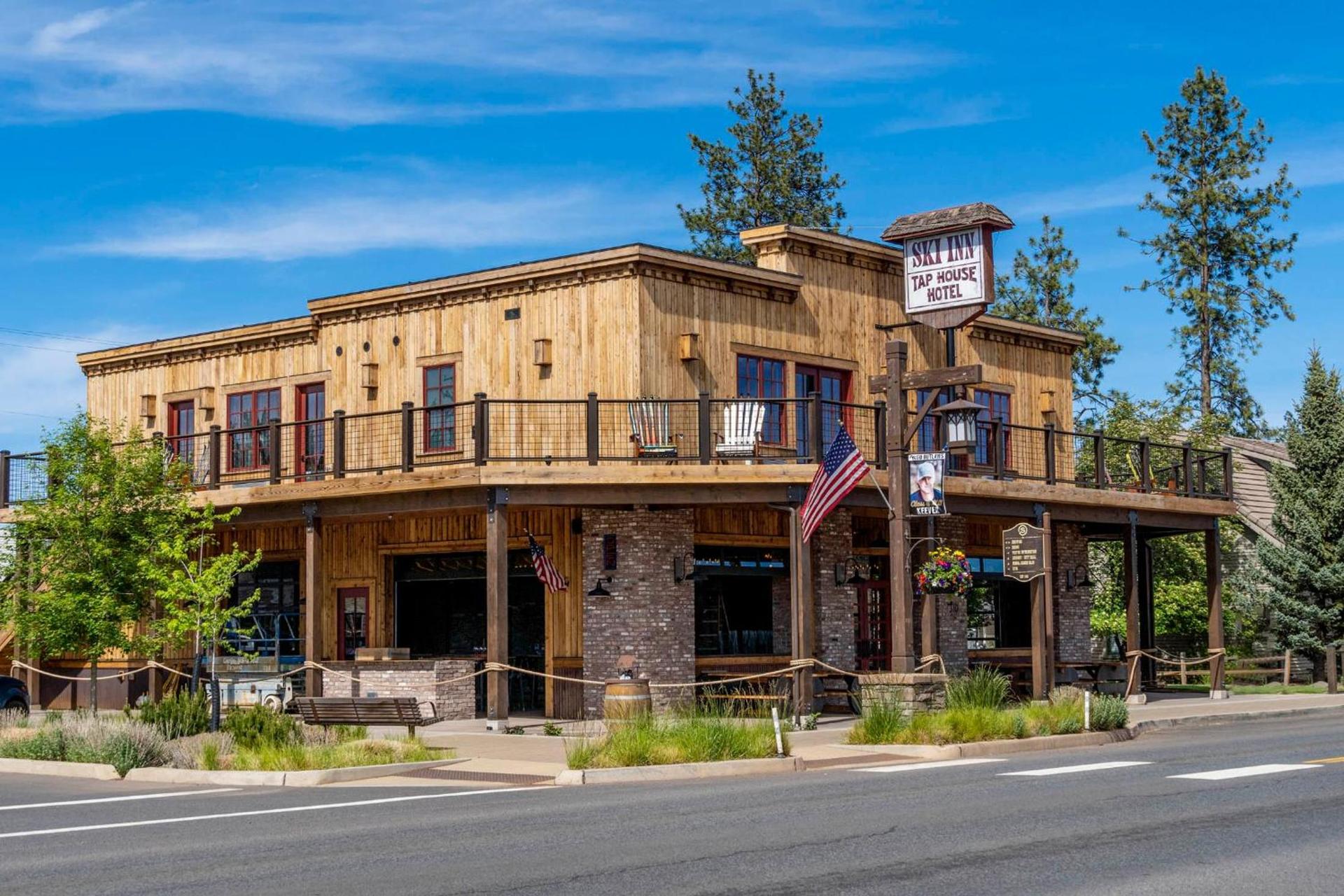 Ski Inn Taphouse Hotel — hotel in Sisters