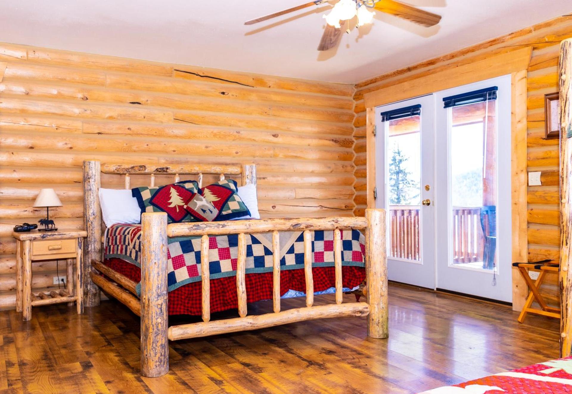 Half Moon Lake Lodge photo 11