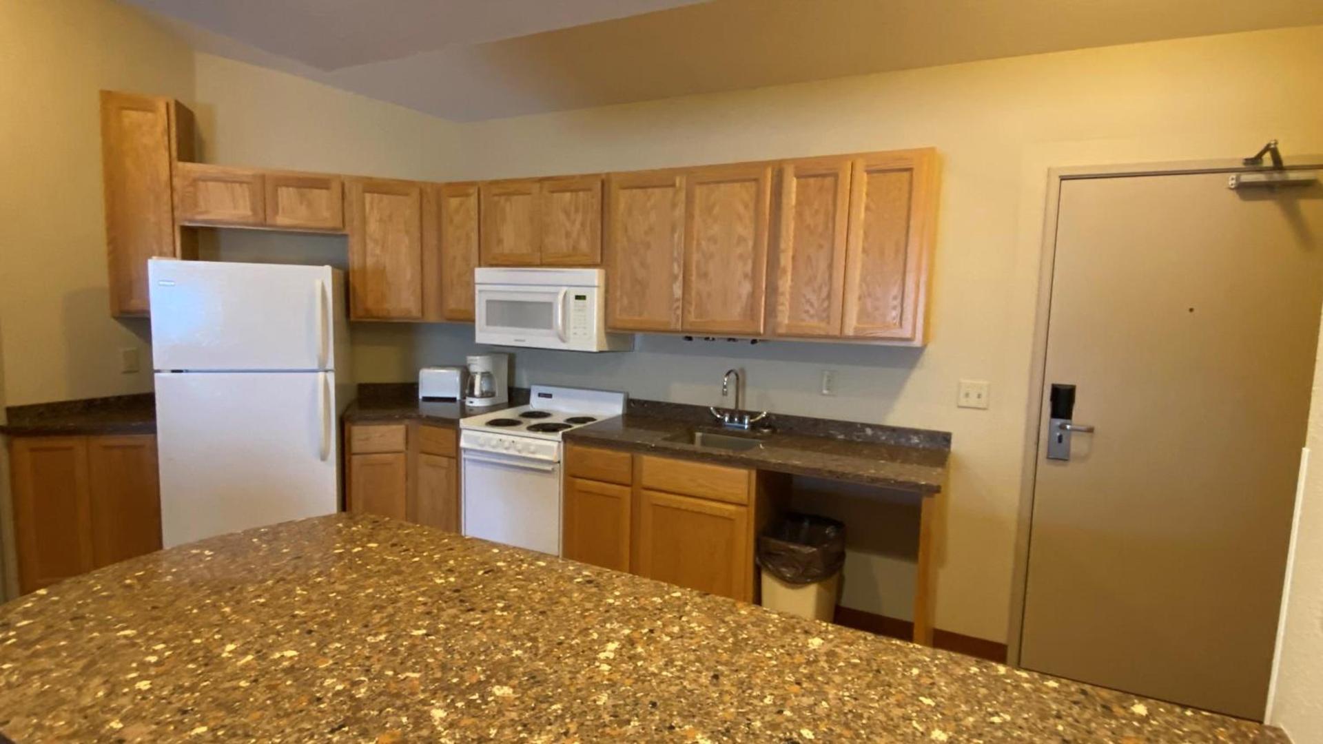 AmericInn by Wyndham Viroqua photo 4