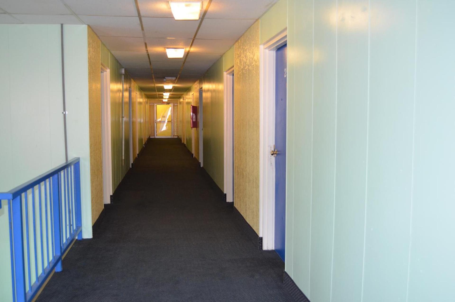 Economy Inn Bluefield photo 4