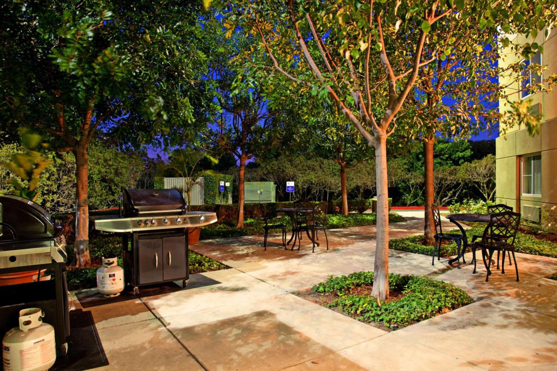 Sonesta Simply Suites Irvine Spectrum photo 25