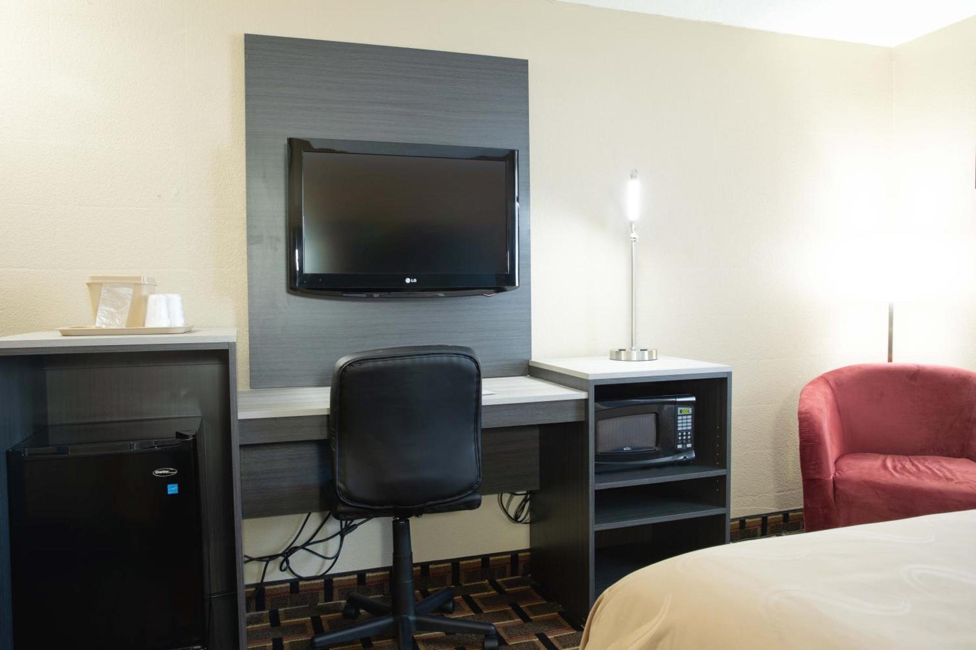 Quality Inn Raynham - Taunton photo 46
