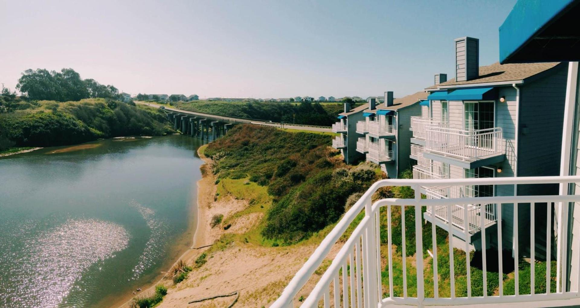 Beach House Inn photo 4