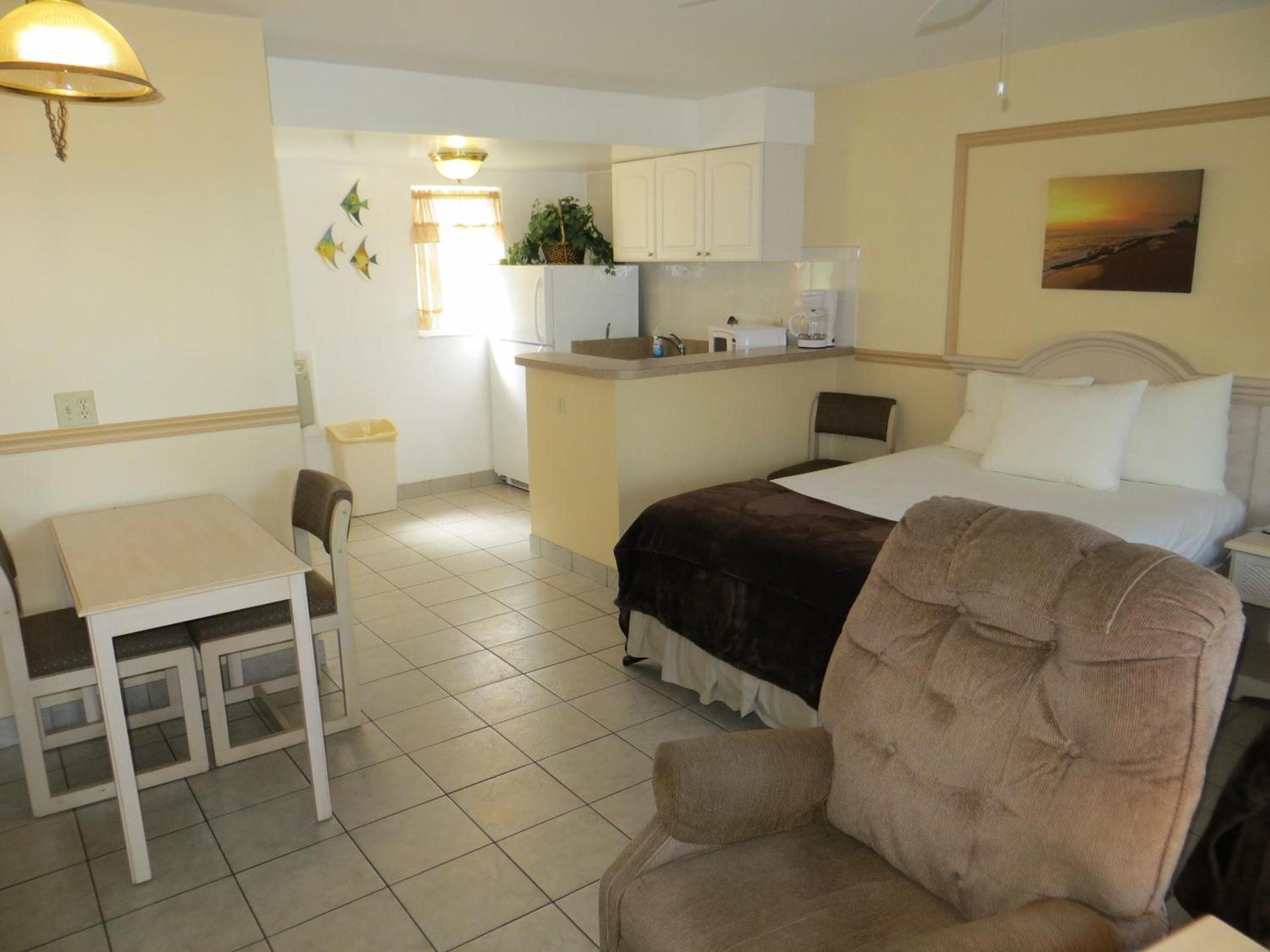 Sand Castle Motel photo 24