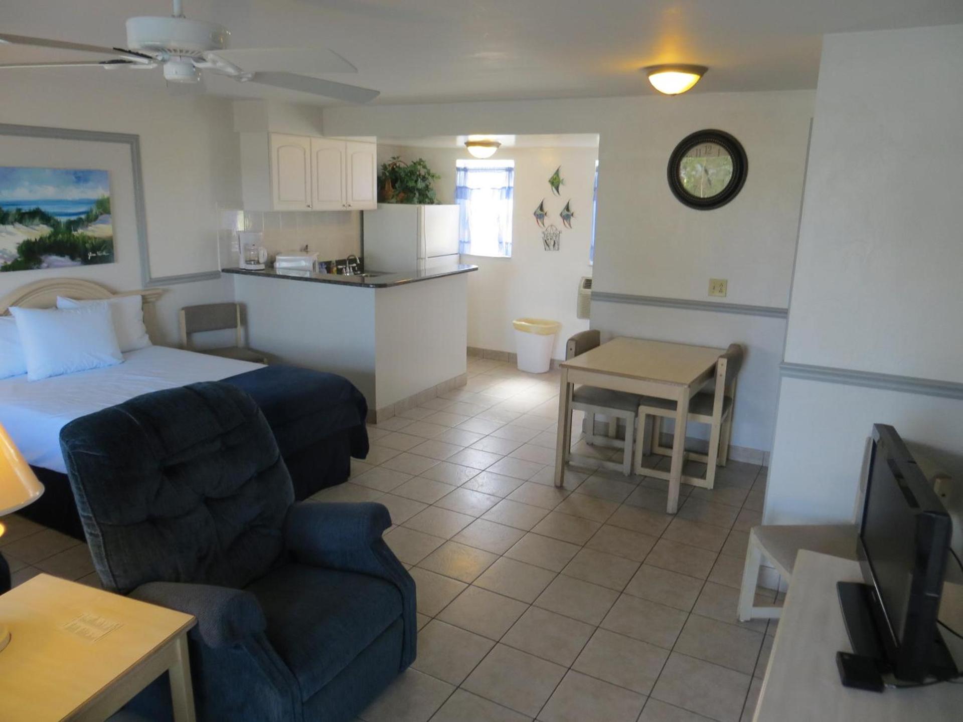 Sand Castle Motel photo 34