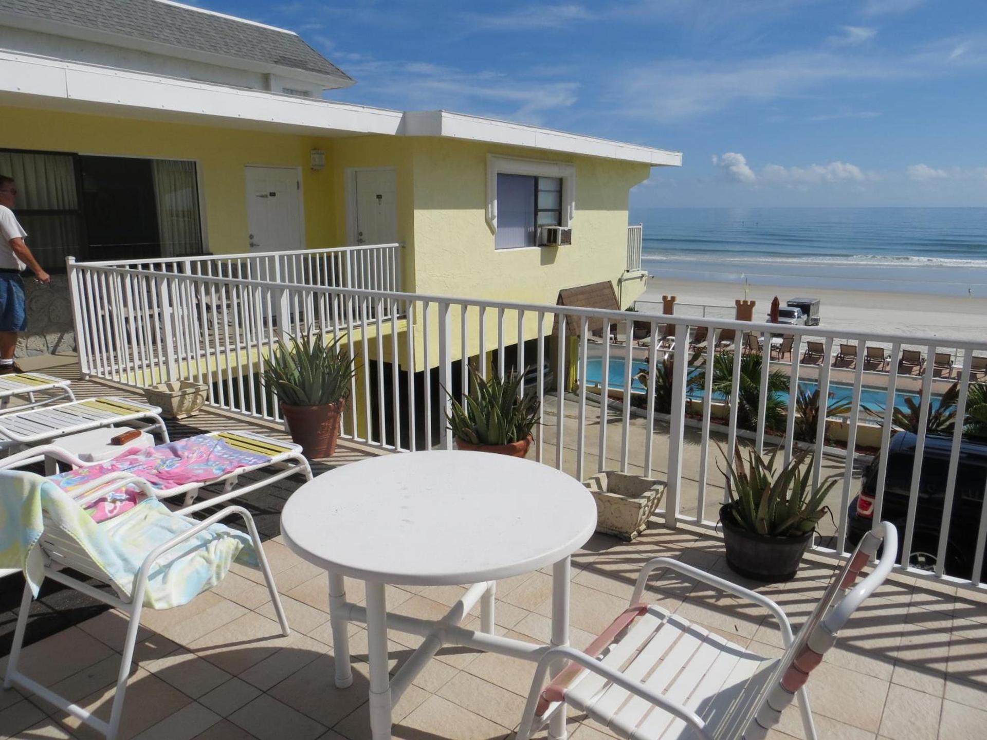 Sand Castle Motel photo 8