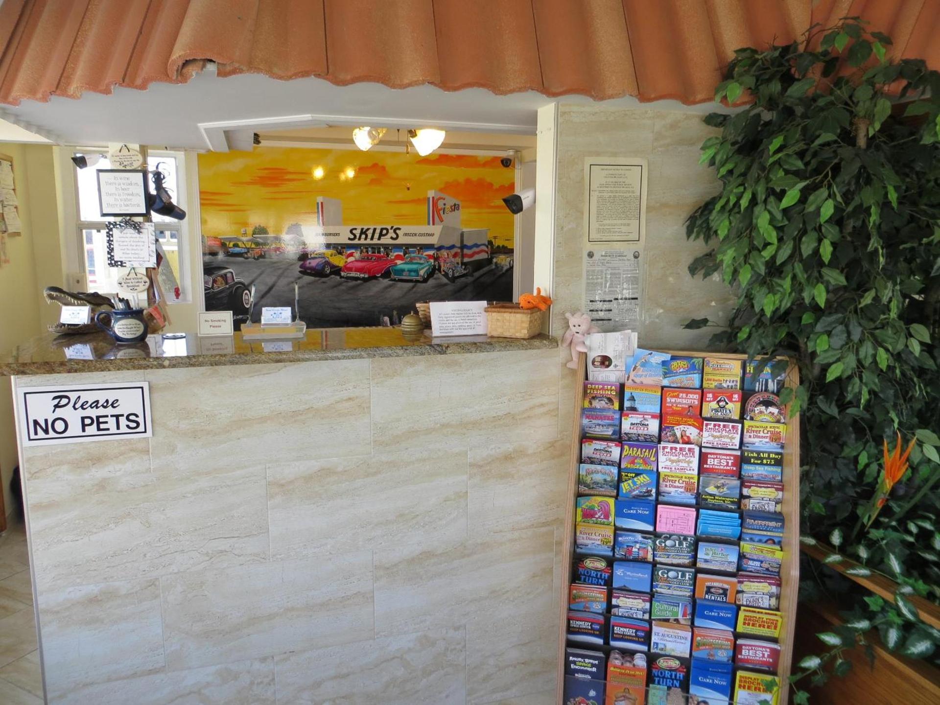 Sand Castle Motel photo 12